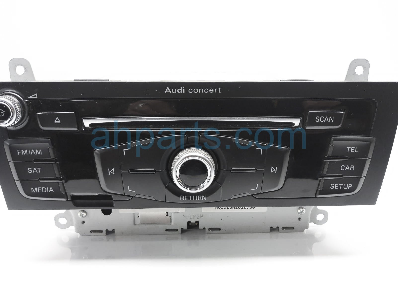 $79 Audi RADIO RECEIVER ASSY W/ BUTTONS $79 Audi RADIO RECEIVER ASSY W/ BUTTONS