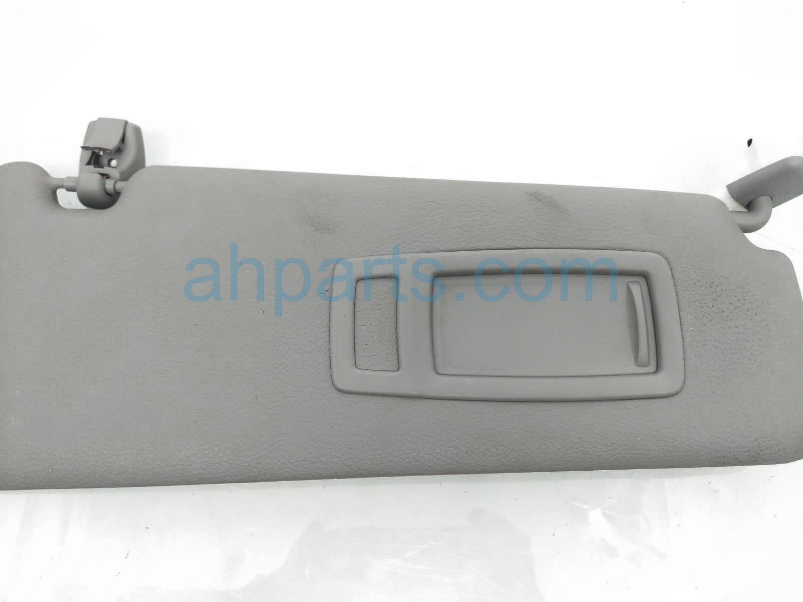 $24 BMW RH SUN VISOR - GREY $24 BMW RH SUN VISOR - GREY