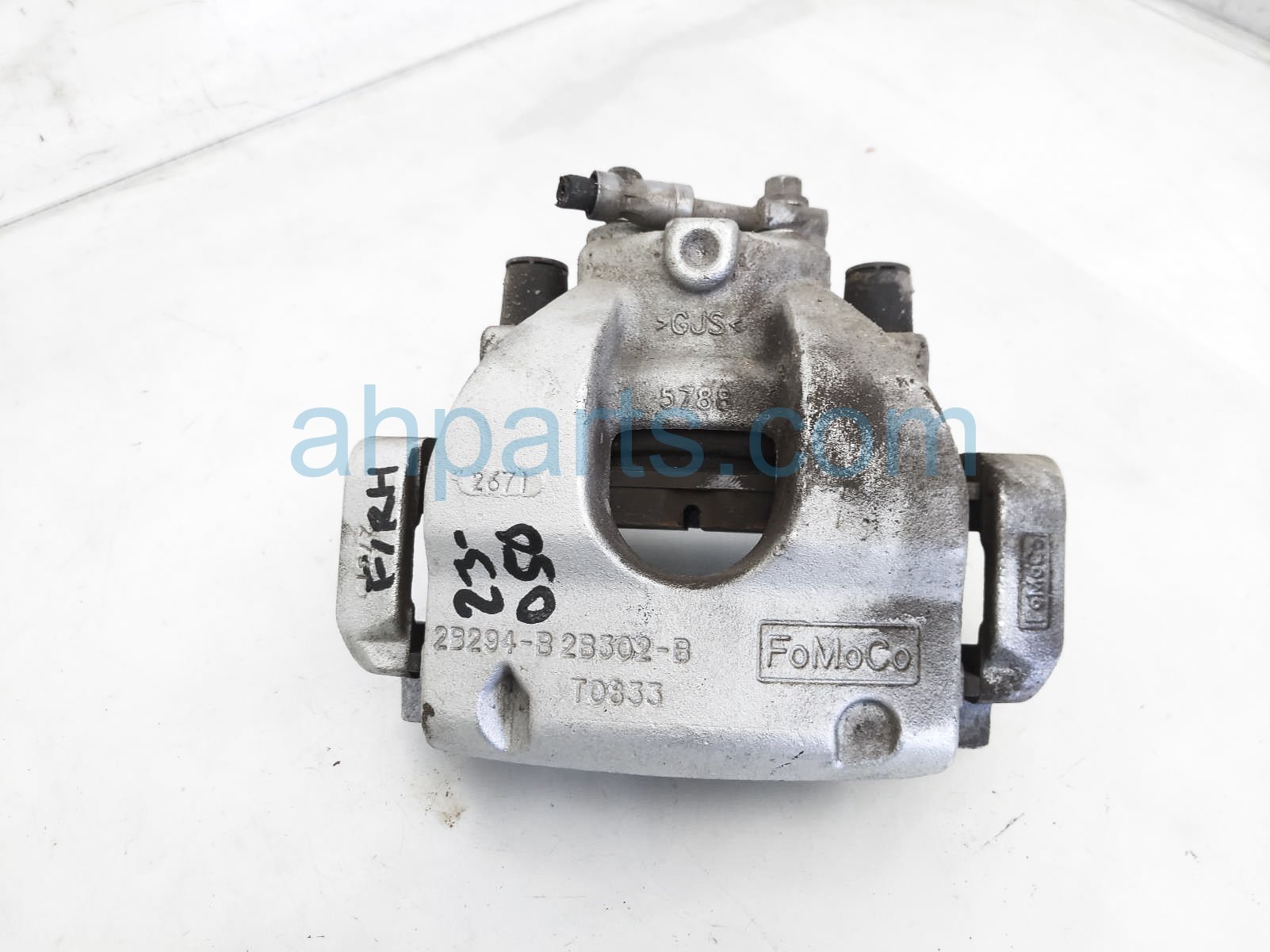 $45 Ford FR/RH BRAKE CALIPER - SE $45 Ford FR/RH BRAKE CALIPER - SE