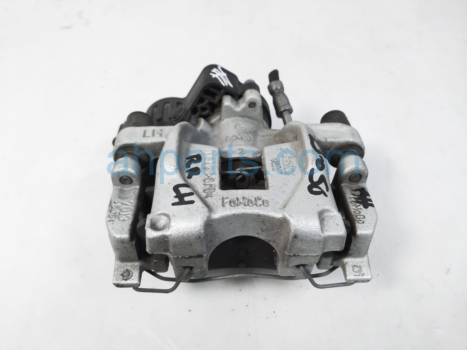 $75 Ford RR/LH BRAKE CALIPER - SE $75 Ford RR/LH BRAKE CALIPER - SE