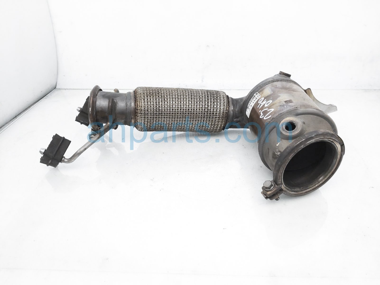 $549 BMW EXHAUST CATALYTIC CONVERTER $549 BMW EXHAUST CATALYTIC CONVERTER