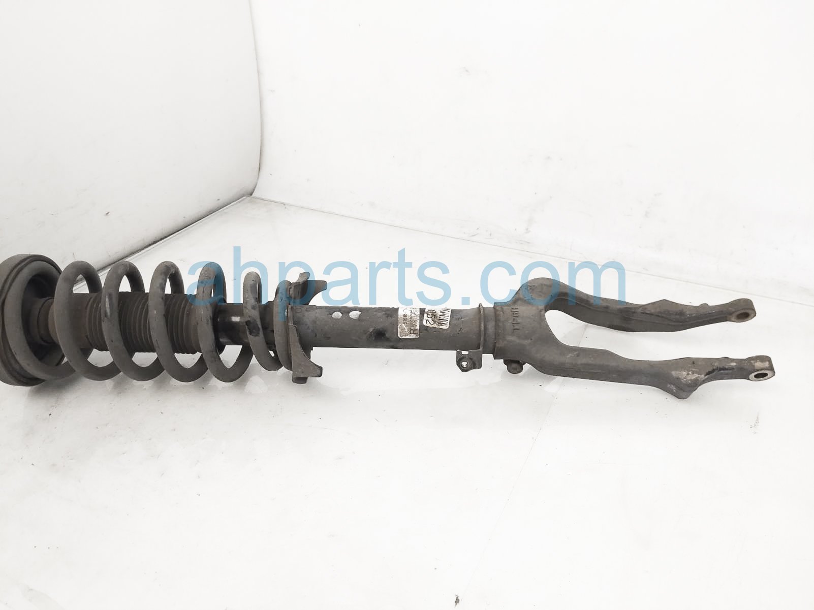 $75 Honda FR/RH STRUT + SPRING - 2.4L $75 Honda FR/RH STRUT + SPRING - 2.4L