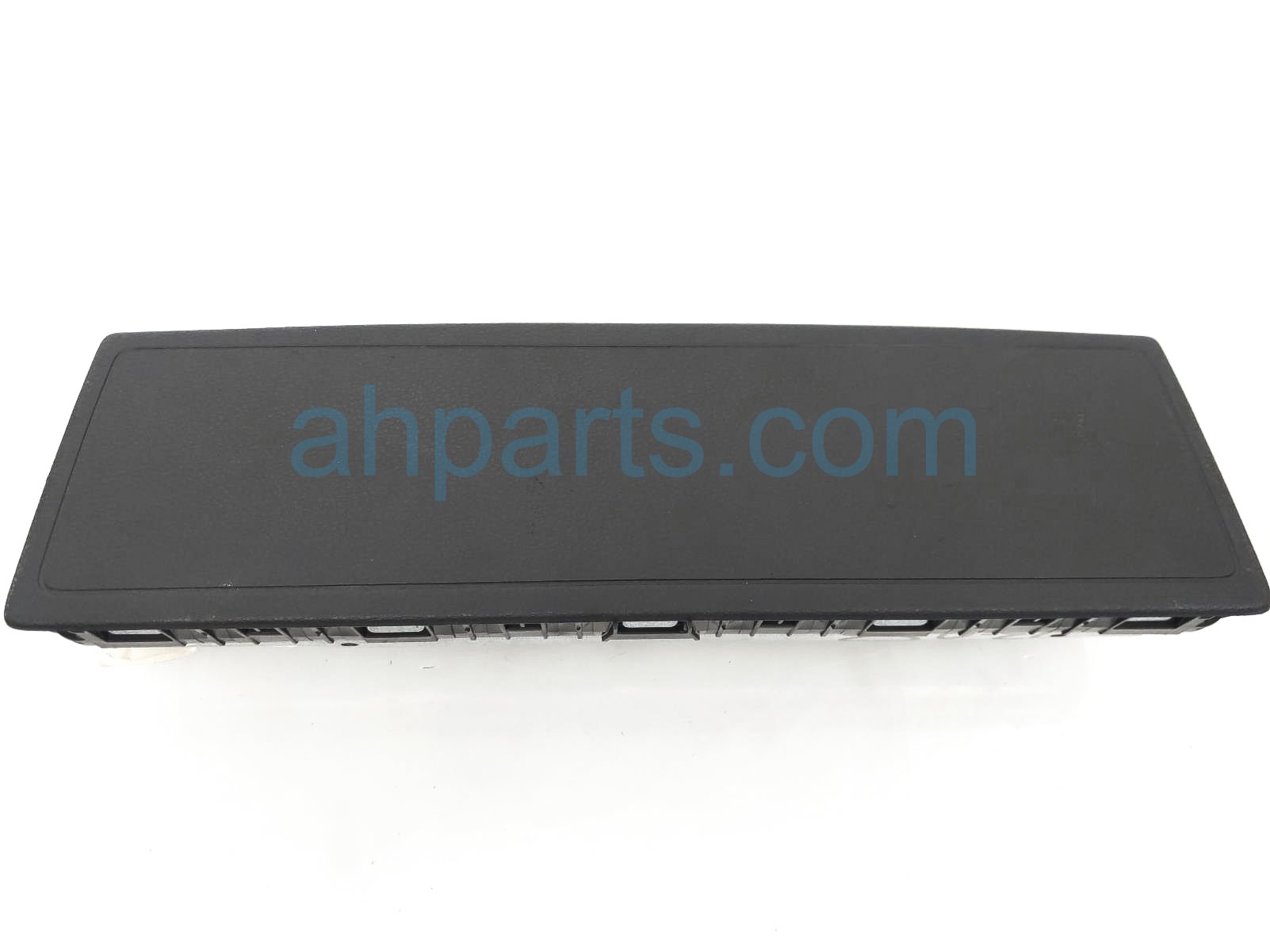 $199 Audi PASSENGER KNEE AIR BAG $199 Audi PASSENGER KNEE AIR BAG