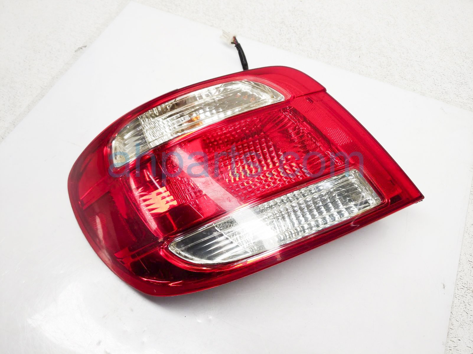 $75 Saab LH TAIL LAMP / LIGHT (ON BODY) $75 Saab LH TAIL LAMP / LIGHT (ON BODY)