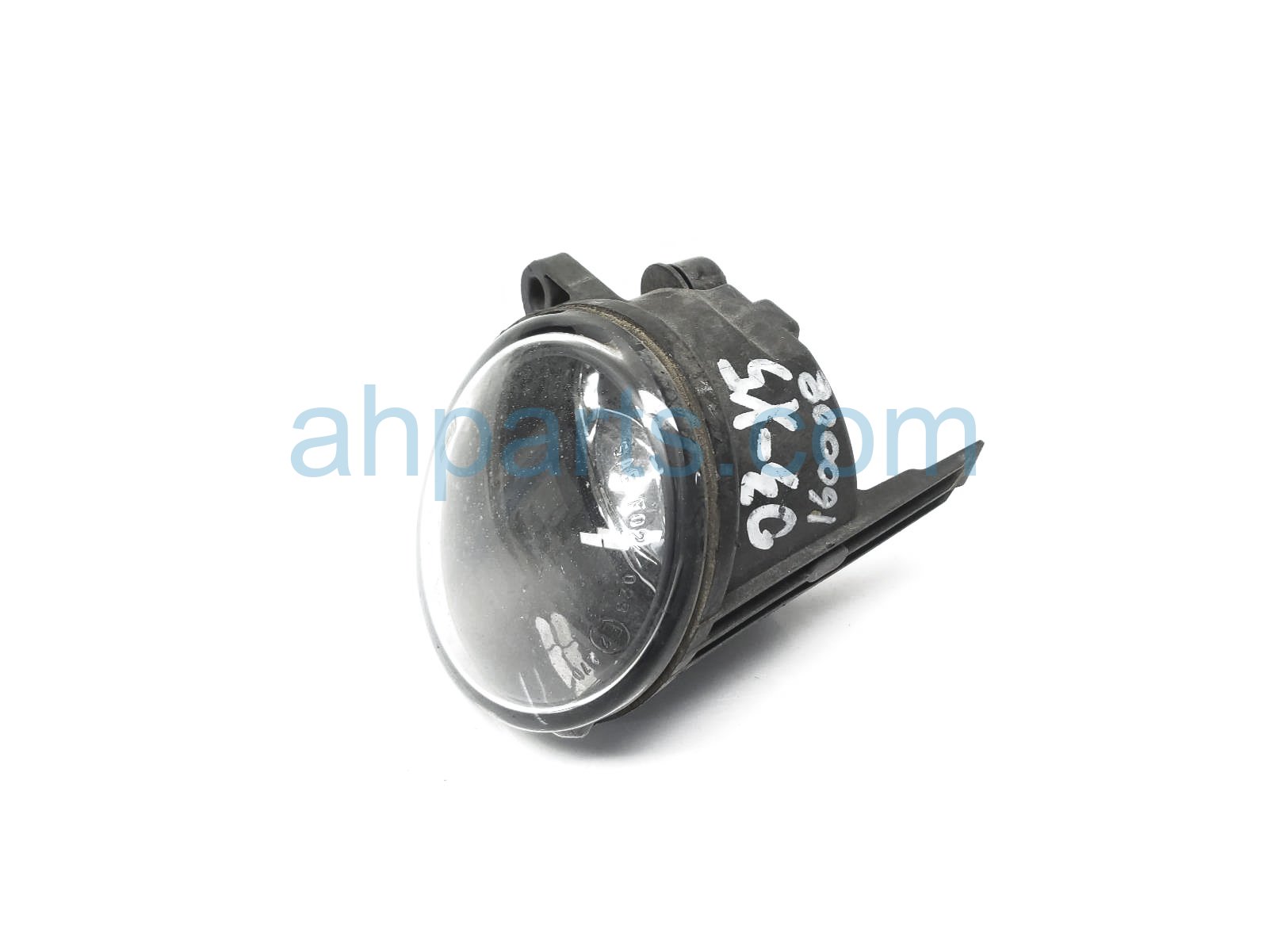 $50 BMW RH FOG LAMP / LIGHT - NOTES $50 BMW RH FOG LAMP / LIGHT - NOTES