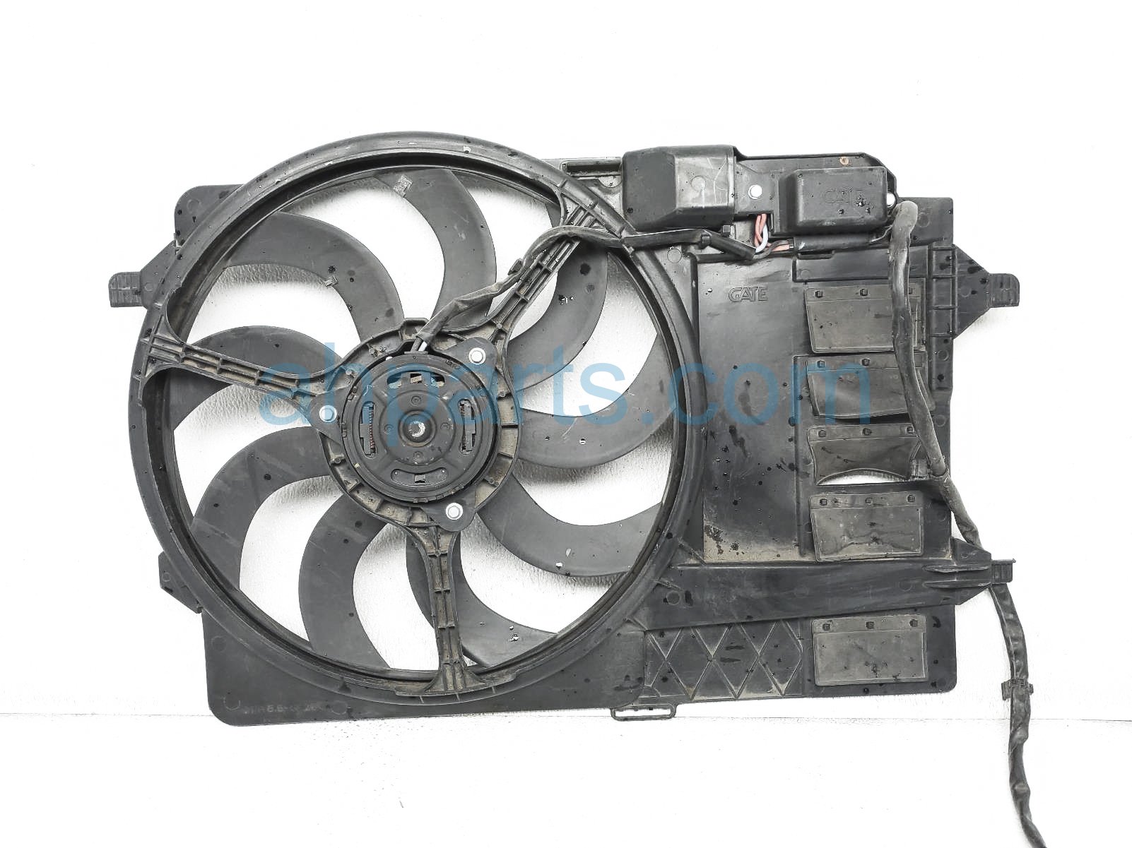 $50 BMW RADIATOR COOLING FAN ASSY $50 BMW RADIATOR COOLING FAN ASSY