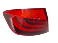 $79 BMW LH TAIL LIGHT (ON BODY) - NOTES