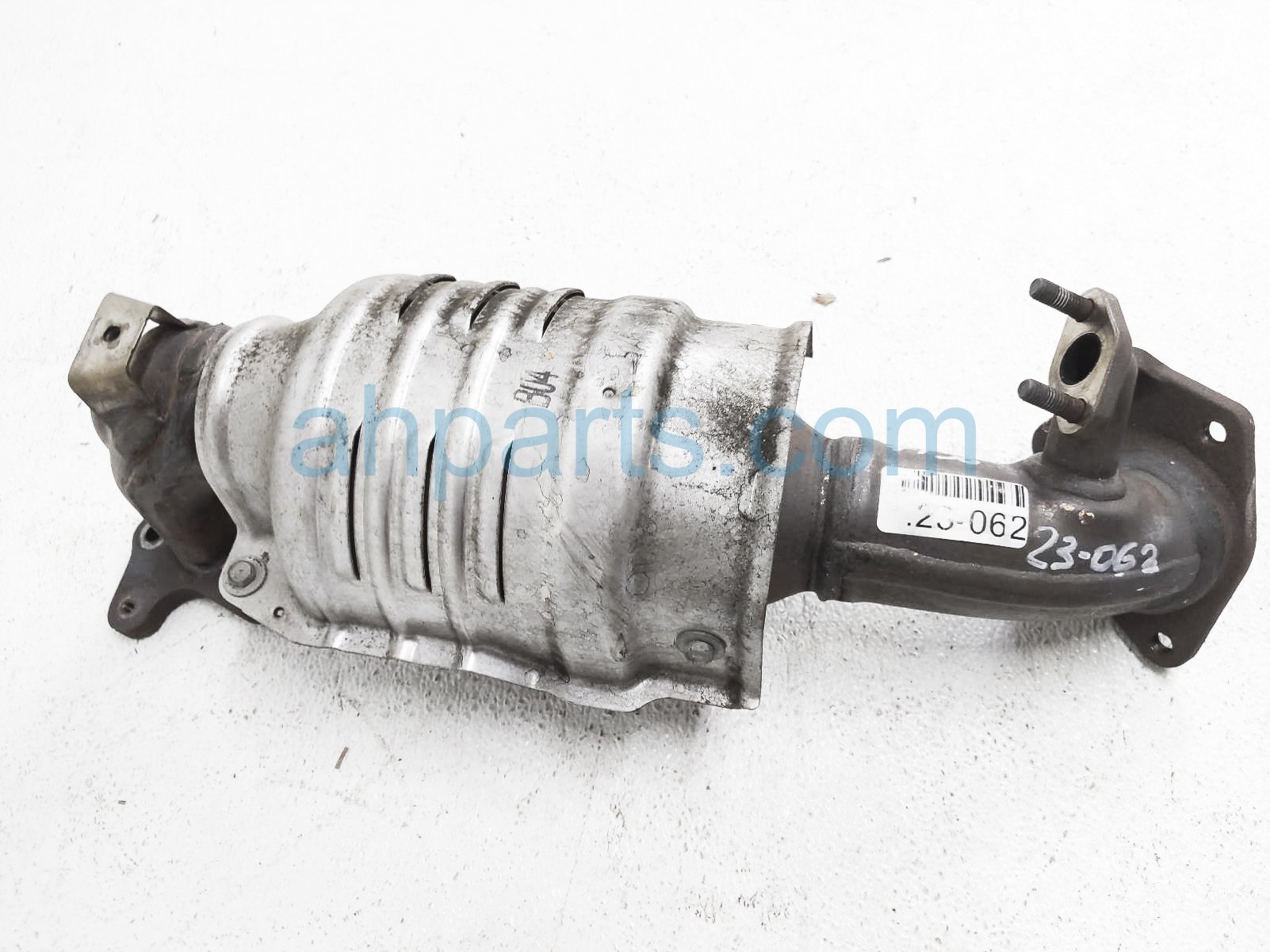 $999 Honda EXHAUST MANIFOLD $999 Honda EXHAUST MANIFOLD