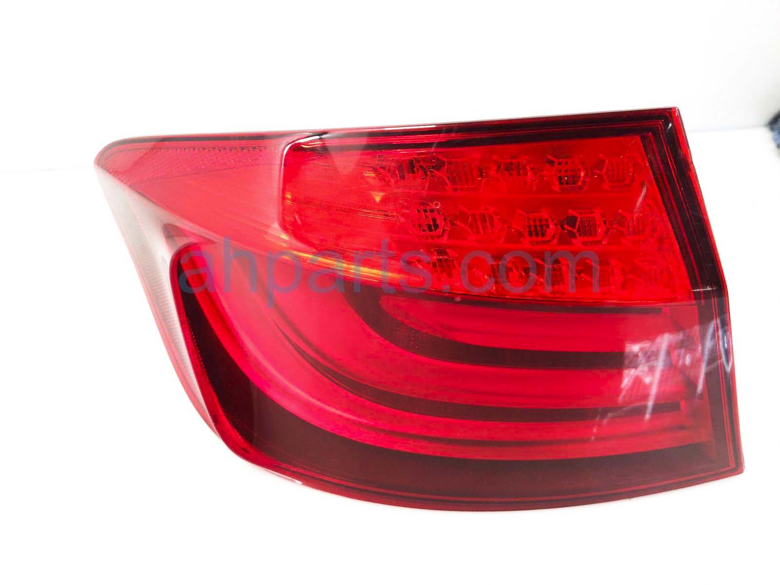 $79 BMW LH TAIL LAMP (ON BODY) $79 BMW LH TAIL LAMP (ON BODY)