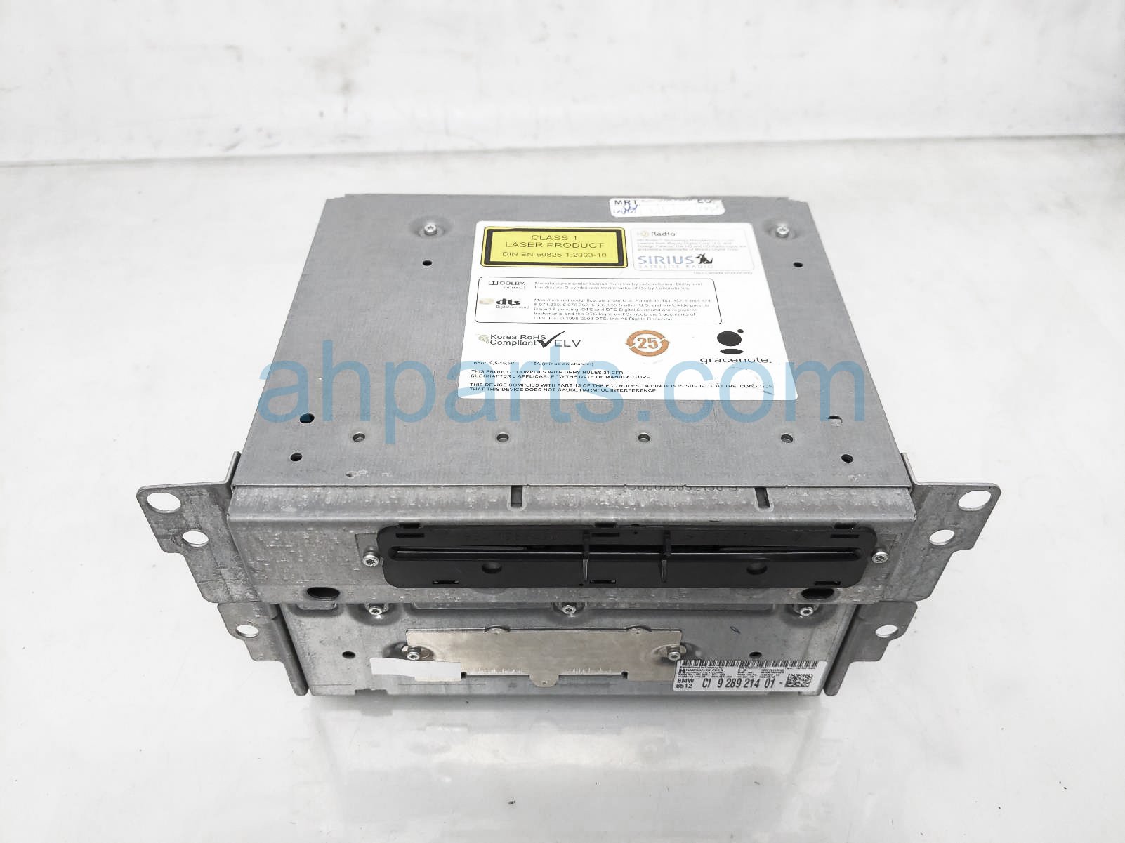 $140 BMW AM/FM RADIO RECEIVER UNIT $140 BMW AM/FM RADIO RECEIVER UNIT