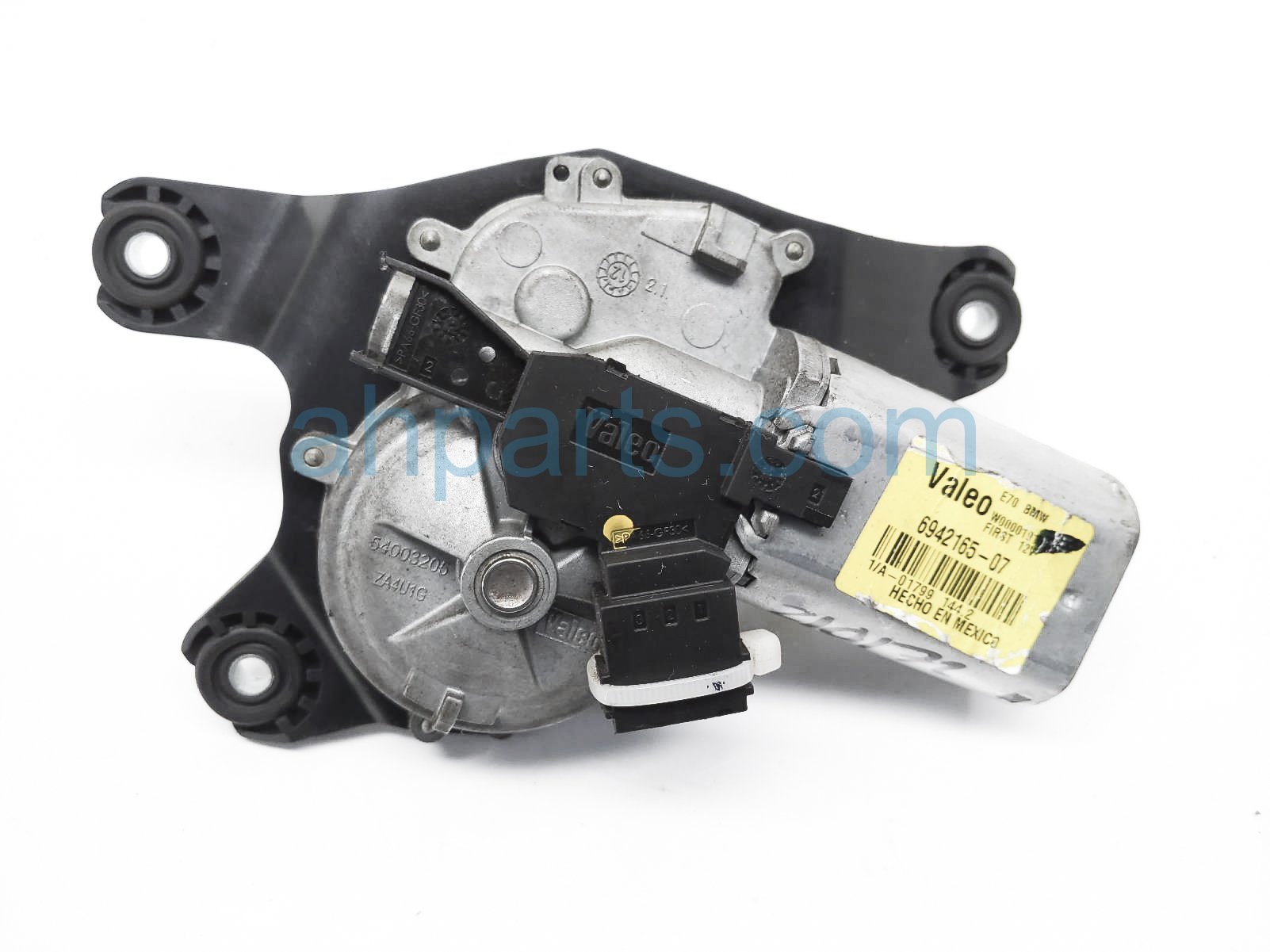 $45 BMW REAR WIPER MOTOR $45 BMW REAR WIPER MOTOR