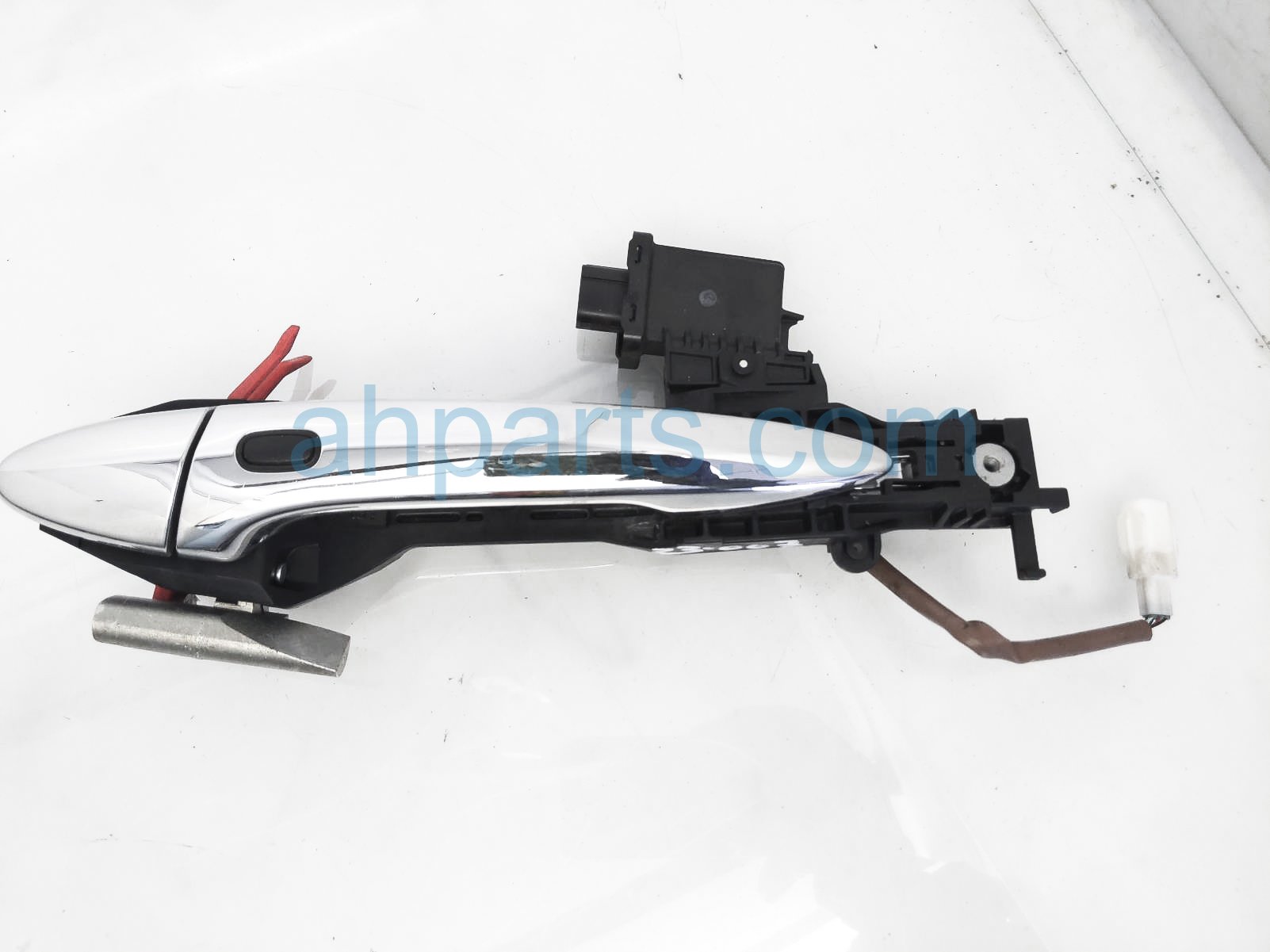 $35 Lexus RR/LH EXTERIOR DOOR HANDLE - CHROME $35 Lexus RR/LH EXTERIOR DOOR HANDLE - CHROME