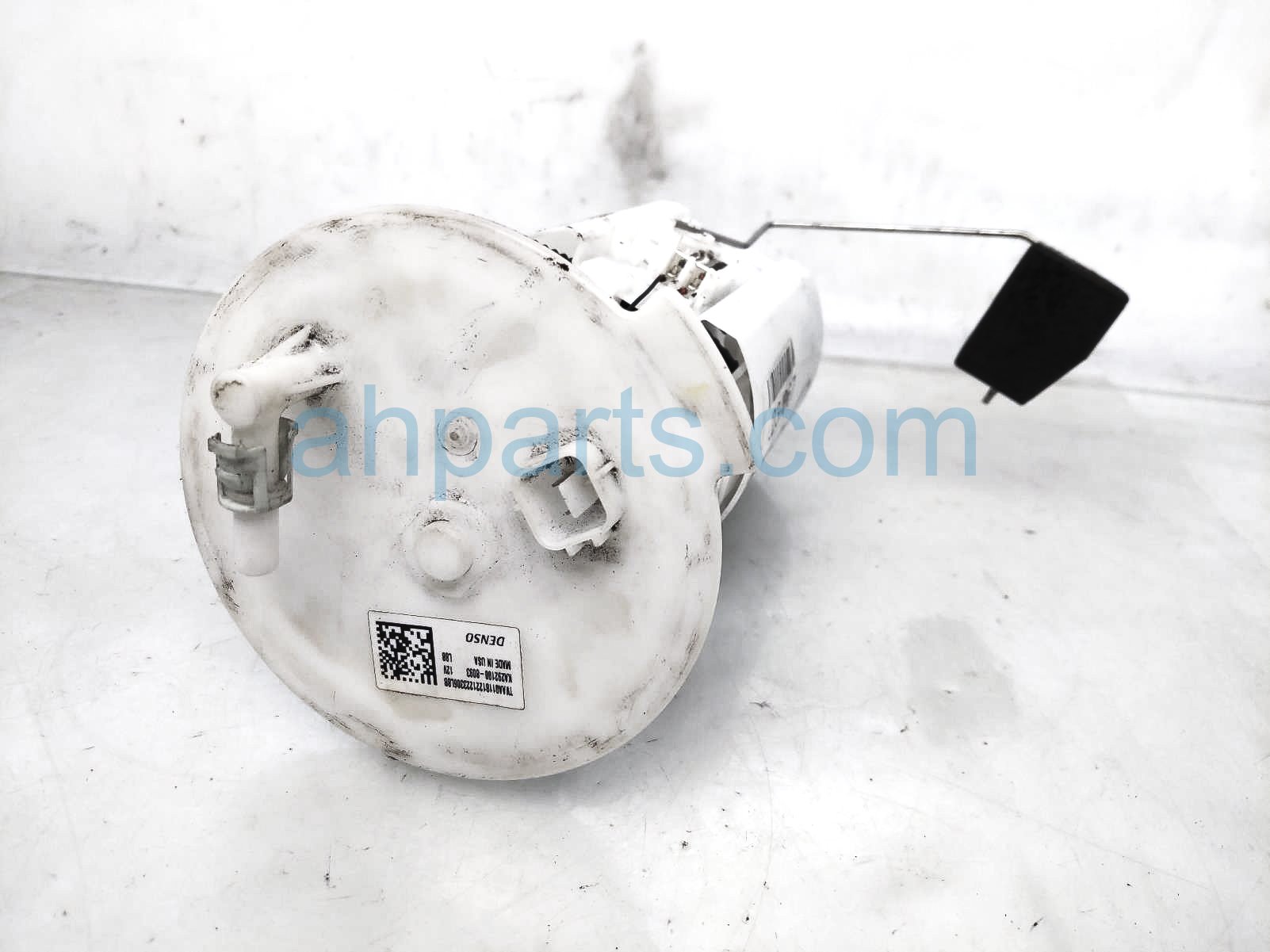 $100 Honda GAS / FUEL PUMP (TANK MOUNTED) $100 Honda GAS / FUEL PUMP (TANK MOUNTED)