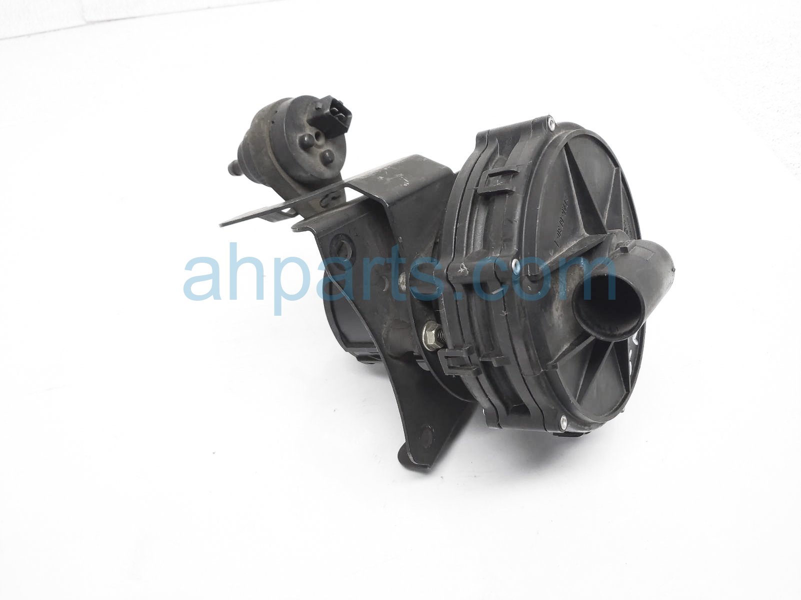 $75 BMW SECONDARY A.I.R. PUMP $75 BMW SECONDARY A.I.R. PUMP