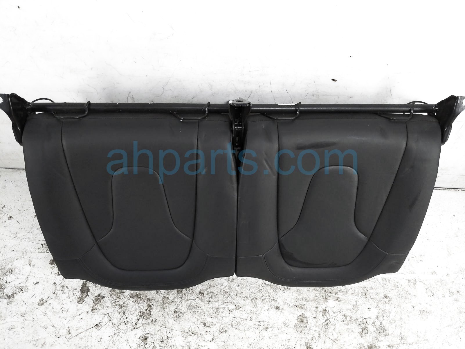 $125 Audi REAR TOP SEAT PORTION - BLACK $125 Audi REAR TOP SEAT PORTION - BLACK