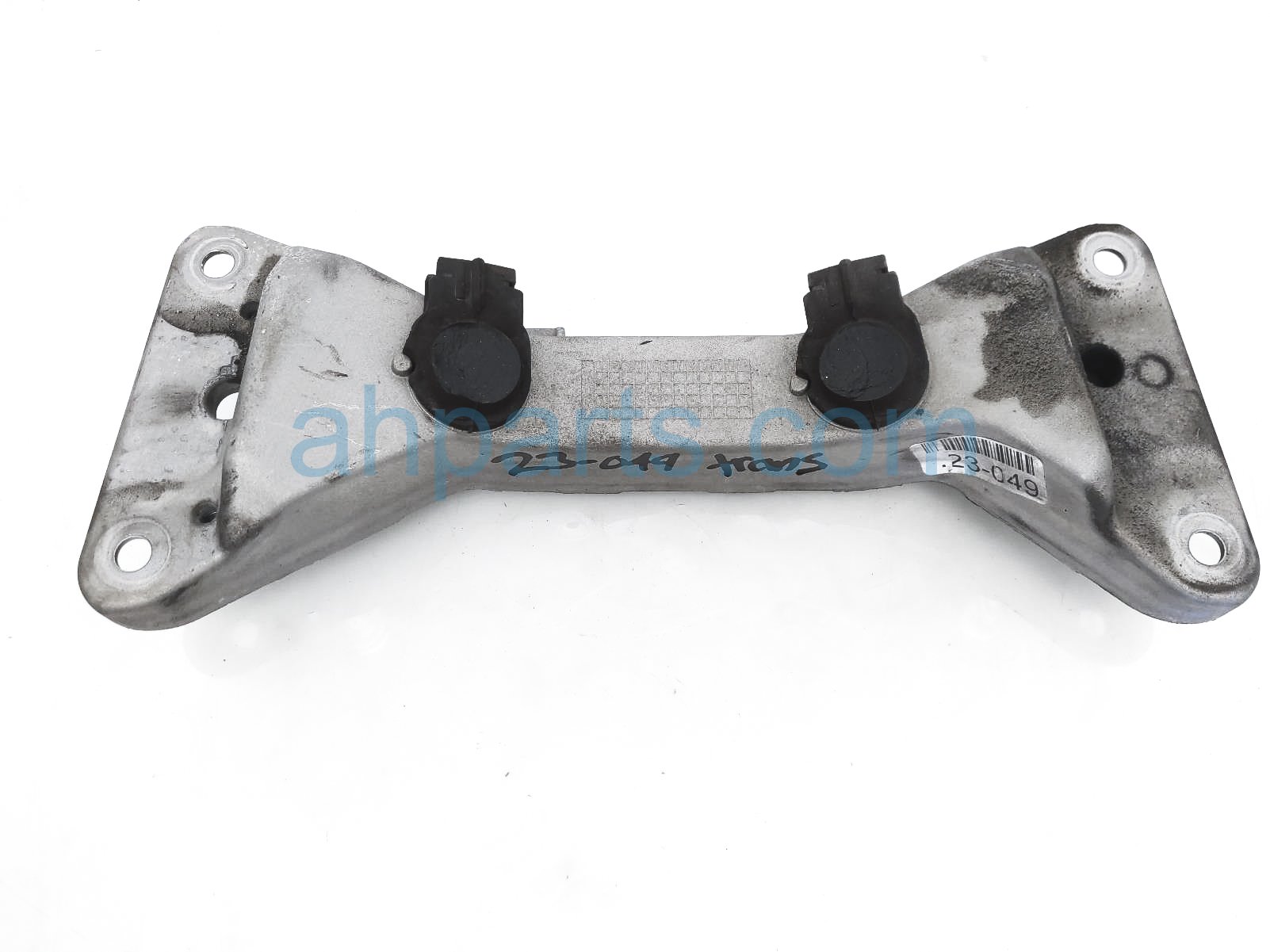 $35 BMW TRANSMISSION CROSSMEMBER $35 BMW TRANSMISSION CROSSMEMBER