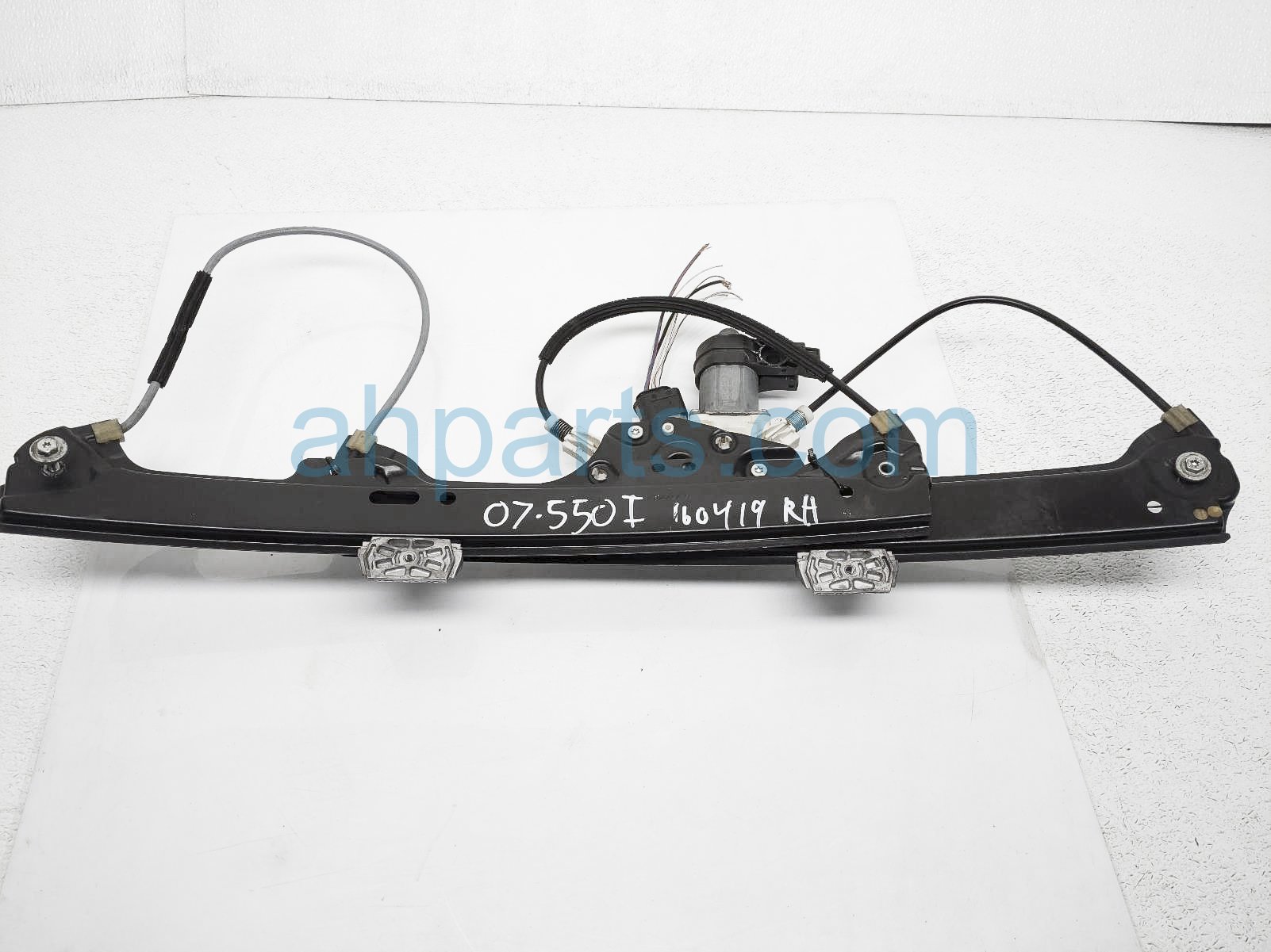 $50 BMW FR/RH WINDOW REGULATOR ASSY $50 BMW FR/RH WINDOW REGULATOR ASSY