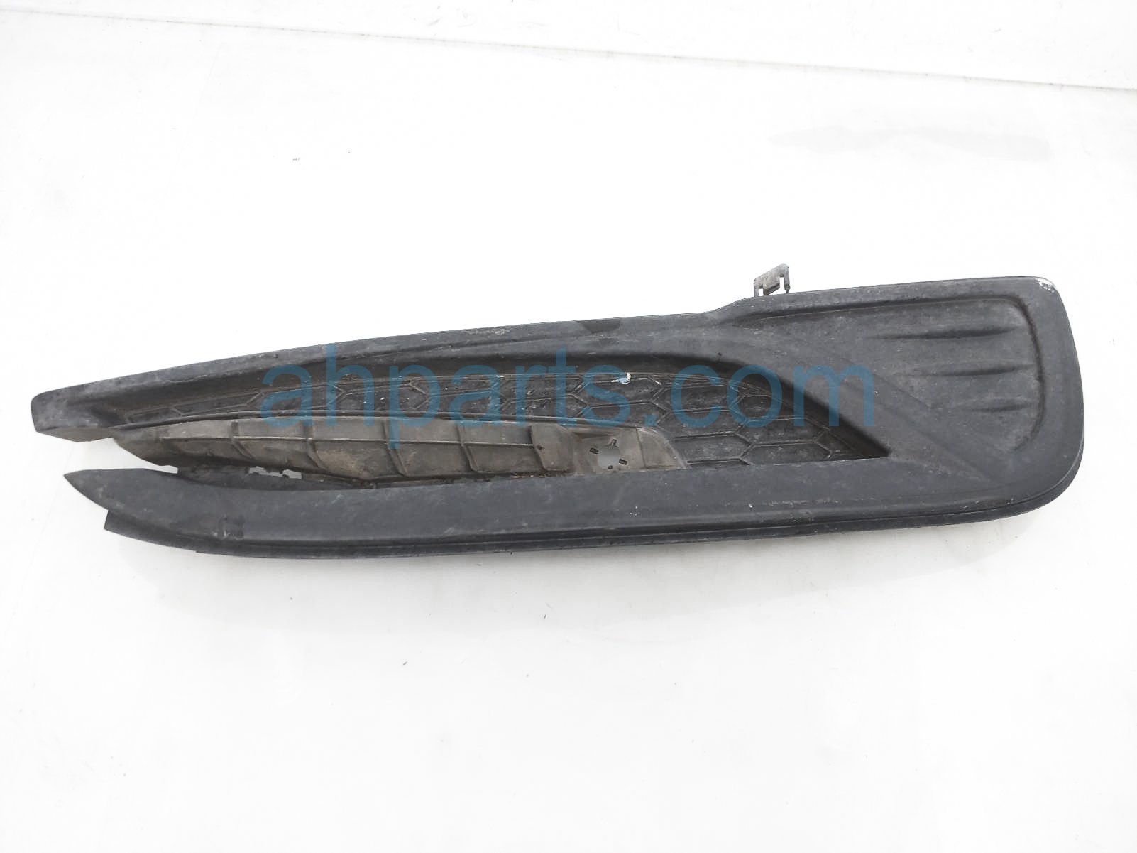 $15 Honda FR/RH BUMPER FOG LIGHT COVER $15 Honda FR/RH BUMPER FOG LIGHT COVER