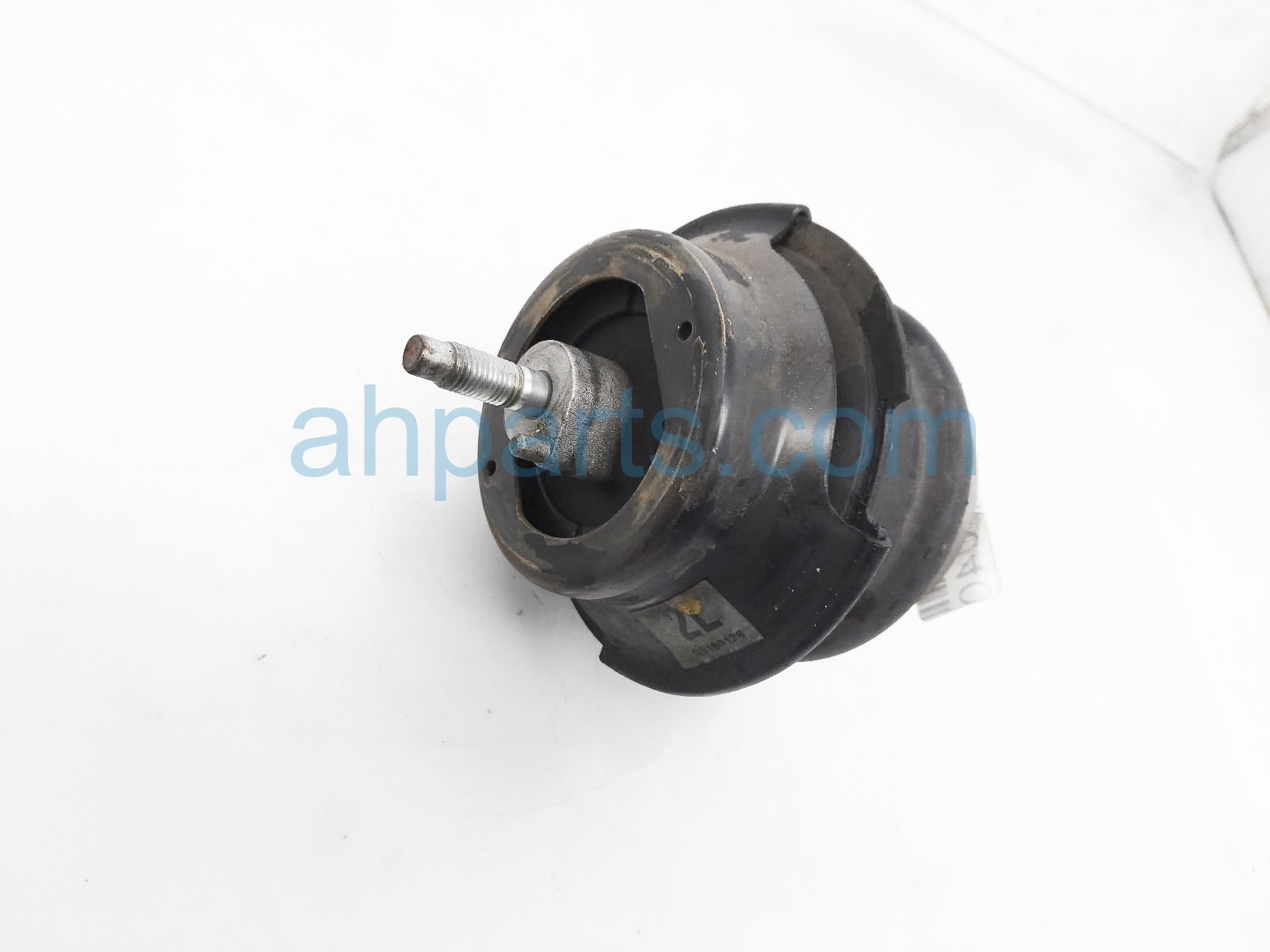 $35 Infiniti LH ENGINE INSULATOR MOUNT - 2.0L $35 Infiniti LH ENGINE INSULATOR MOUNT - 2.0L