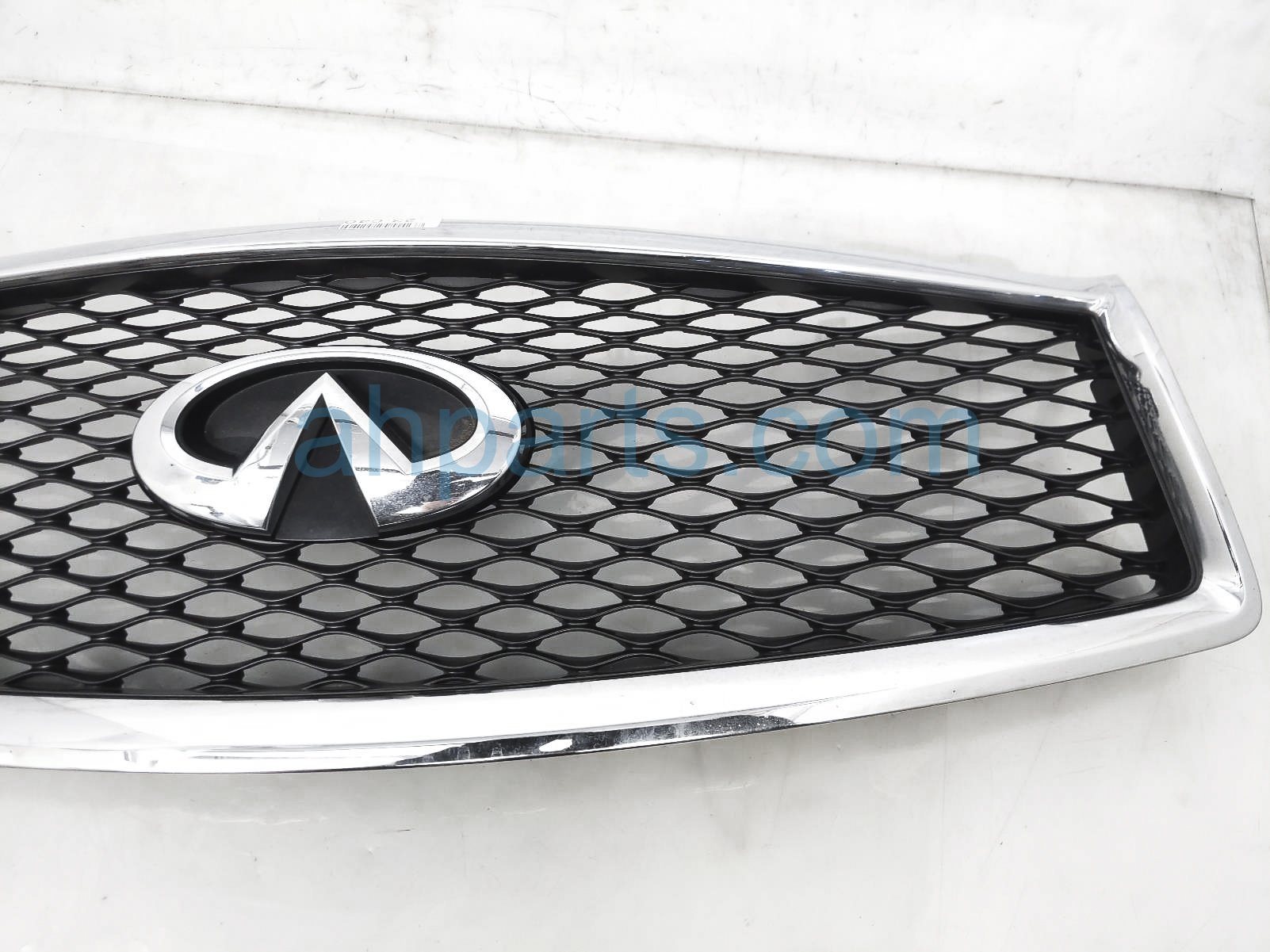 Sold 2017 Infiniti Q50 Front Upper Grille Chrome 62310 4HB0B Replacement Sold 2017 Infiniti Q50 Front Upper Grille Chrome 62310 4HB0B Replacement thumbnail
