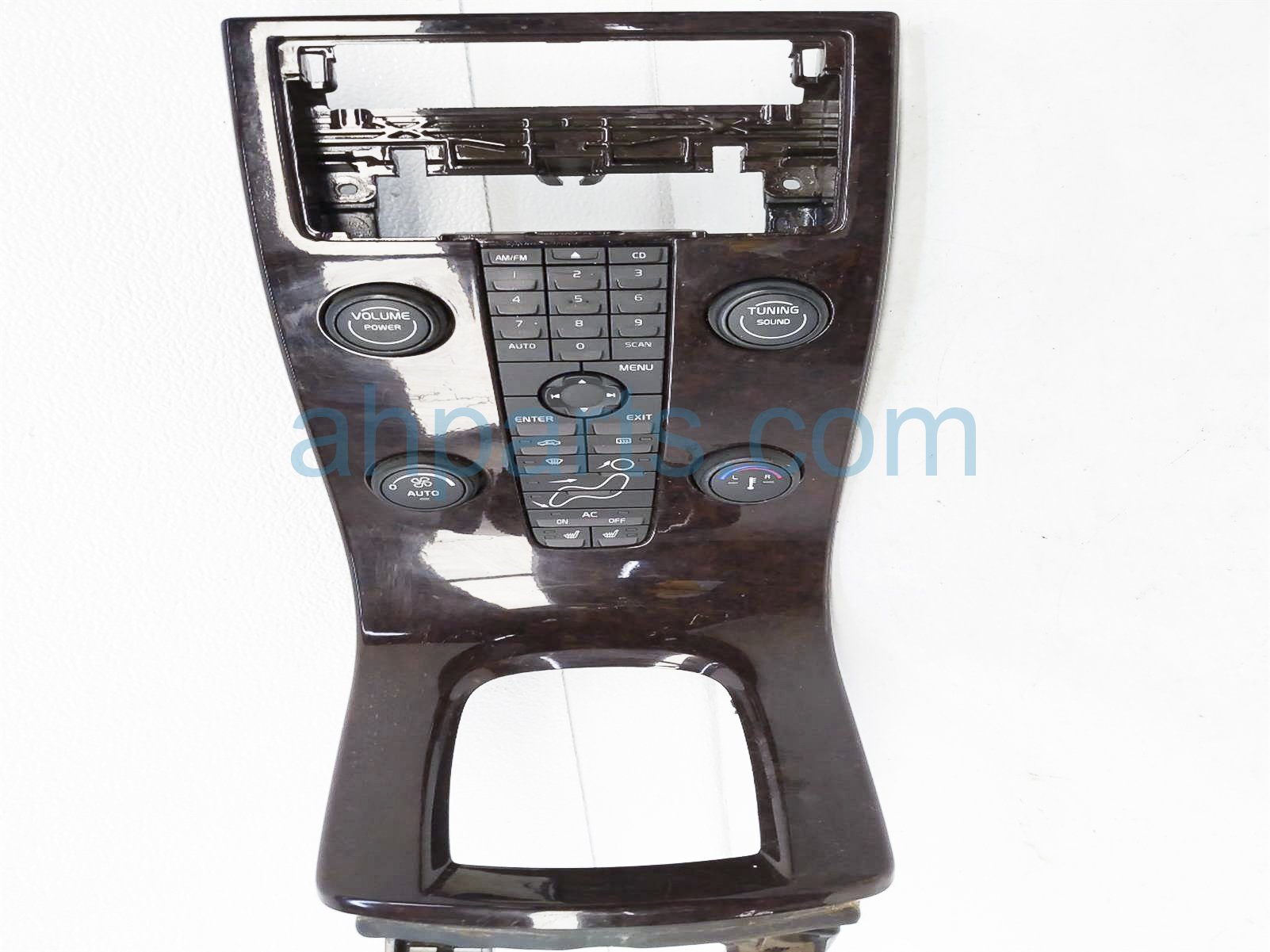 $68 Volvo AUDIO & CLIMATE CONTROL PANEL ASSY $68 Volvo AUDIO & CLIMATE CONTROL PANEL ASSY