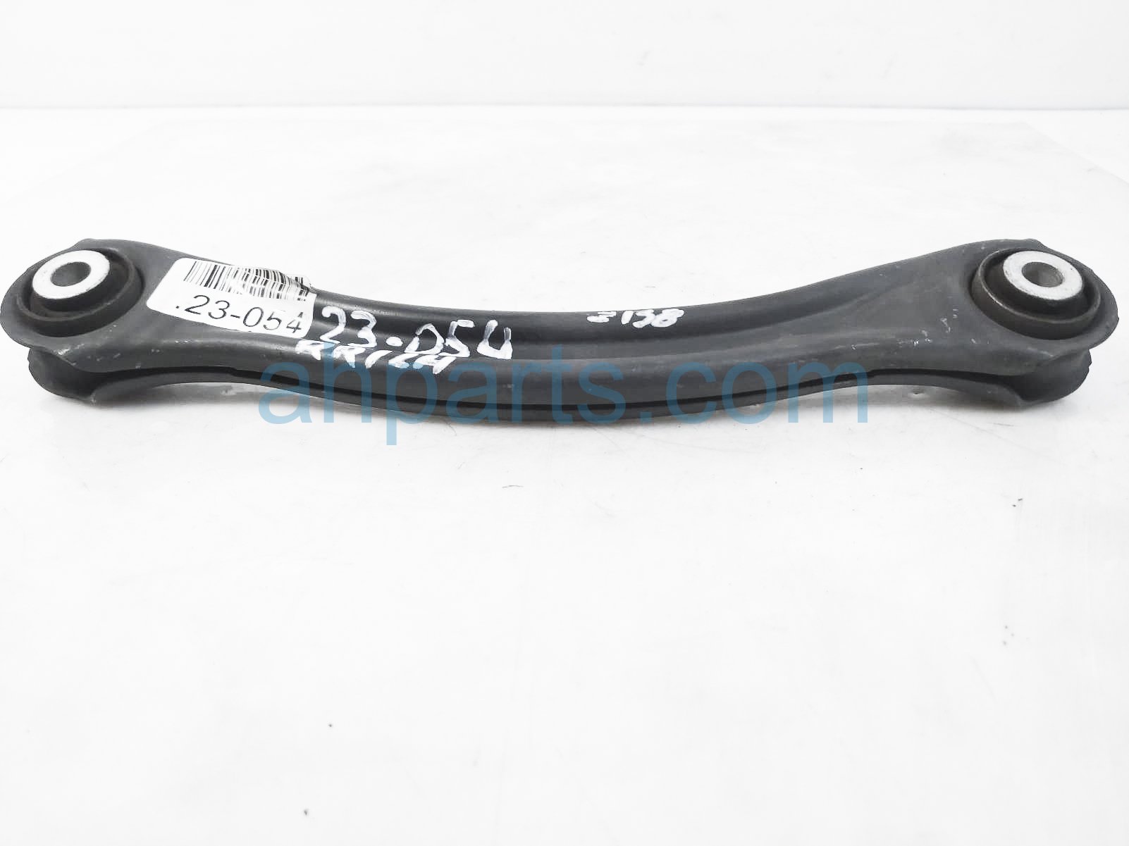 $30 Mercedes RR/LH REARWARD UPPER CONTROL ARM $30 Mercedes RR/LH REARWARD UPPER CONTROL ARM