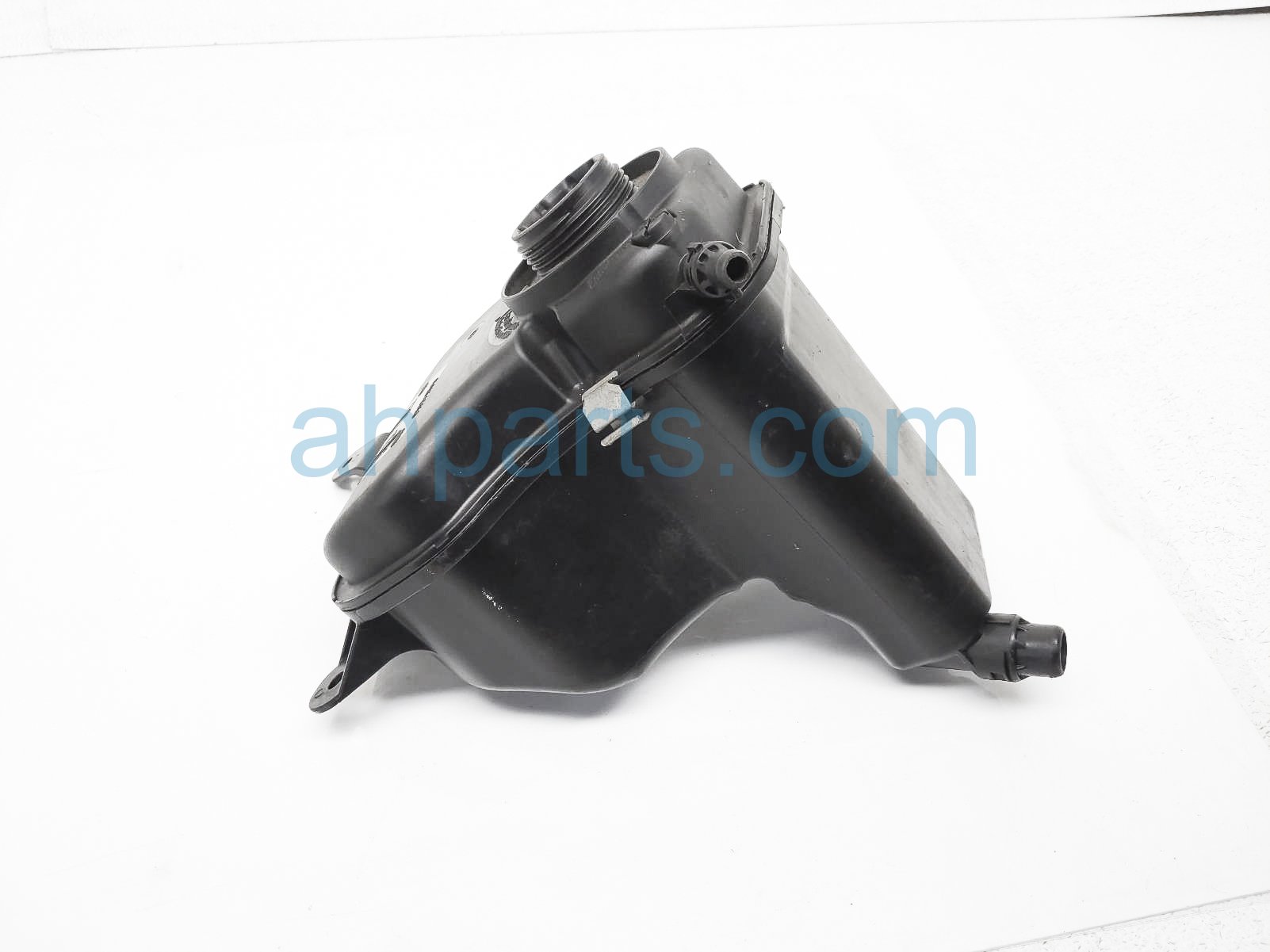$35 BMW COOLANT OVERFLOW RESERVOIR TANK $35 BMW COOLANT OVERFLOW RESERVOIR TANK