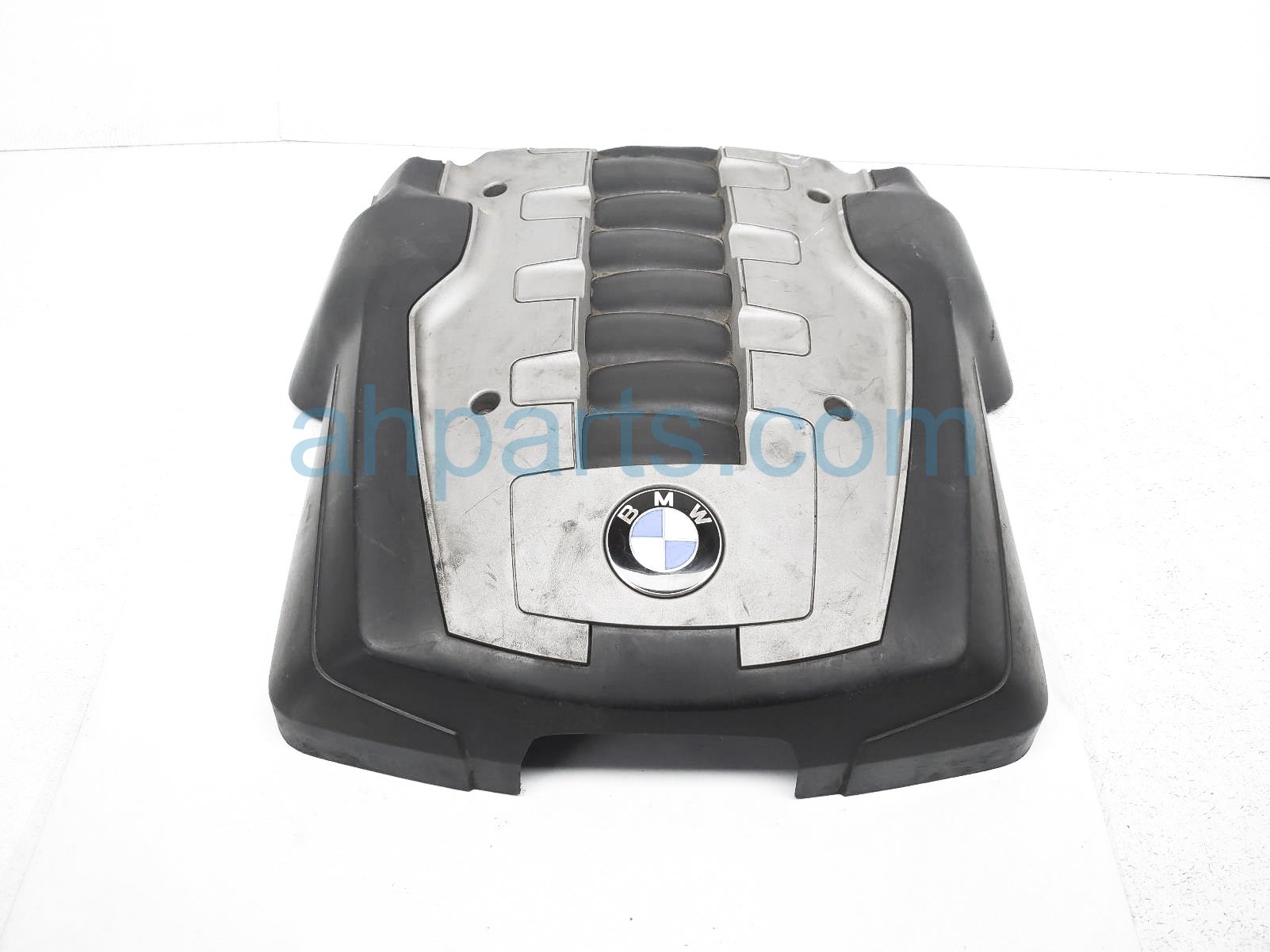 $25 BMW ENGINE APPEARANCE COVER