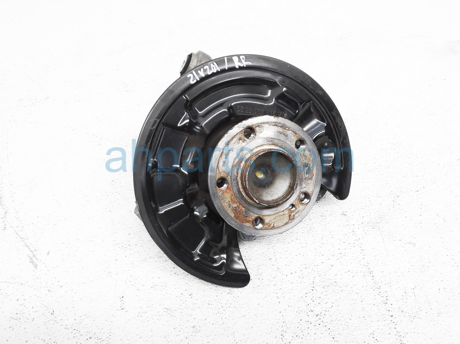 $79 Mercedes RR/RH SPINDLE KNUCKLE HUB $79 Mercedes RR/RH SPINDLE KNUCKLE HUB