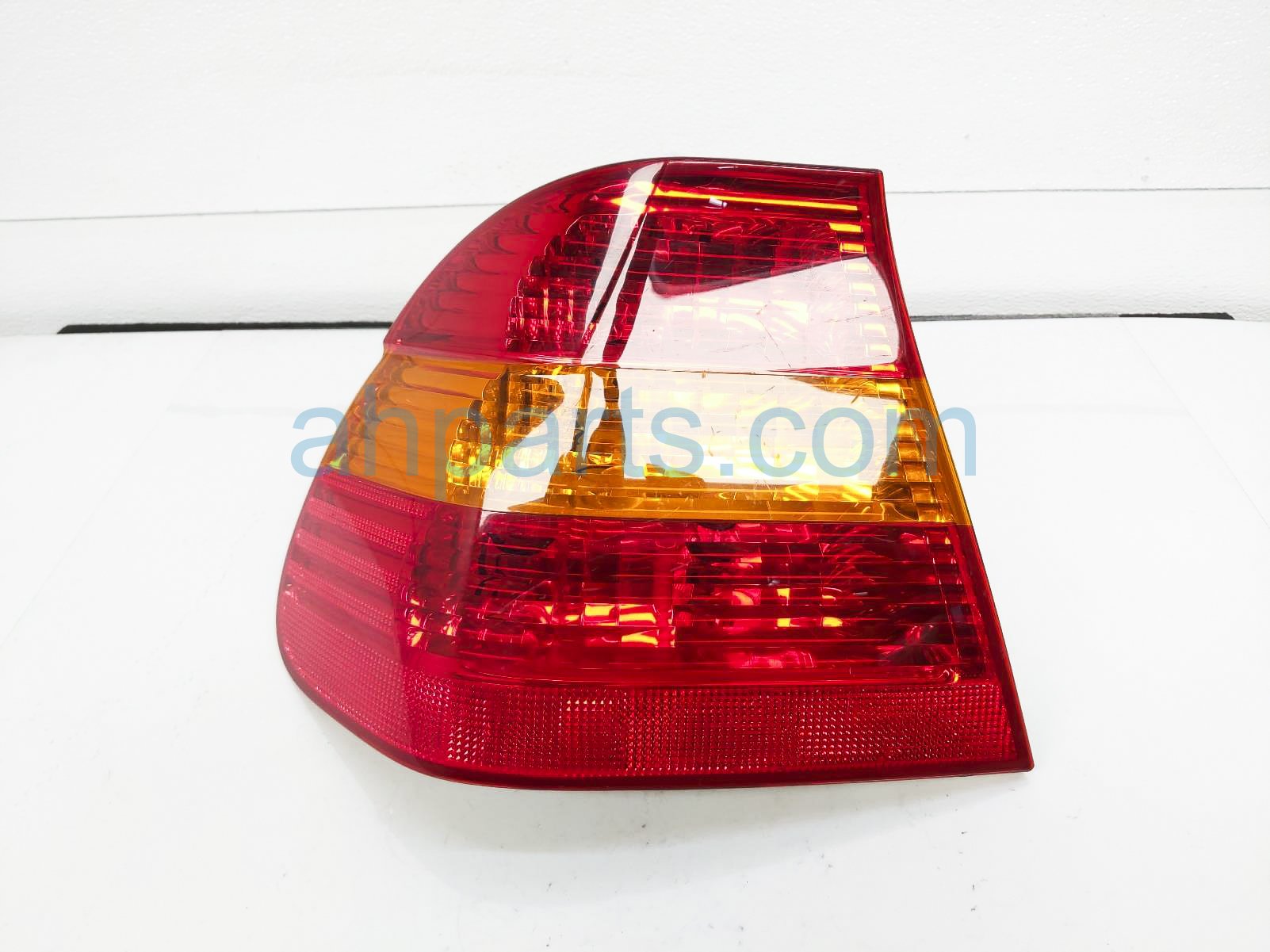 $35 BMW LH TAIL LAMP / LIGHT (ON BODY) $35 BMW LH TAIL LAMP / LIGHT (ON BODY)