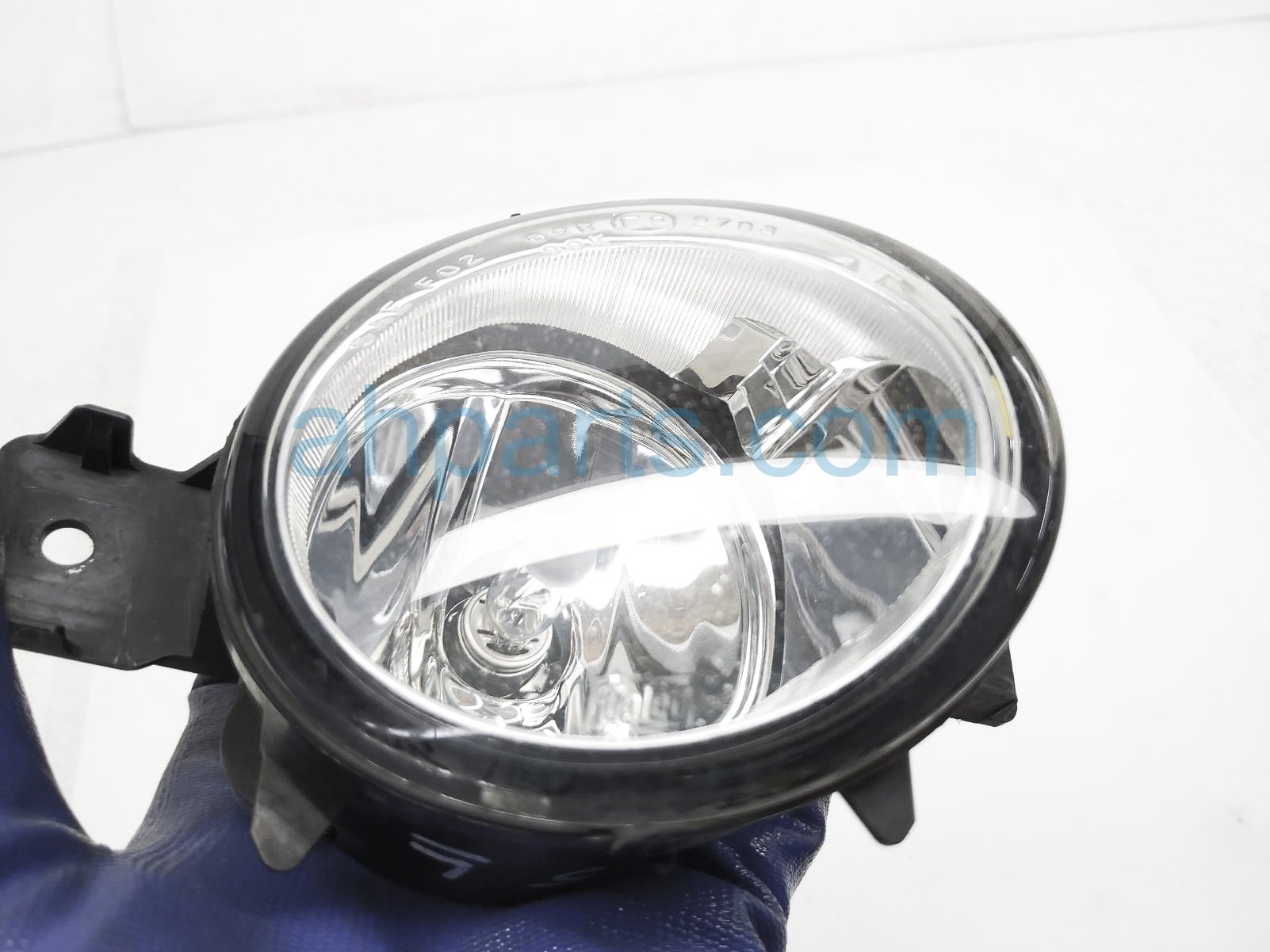 $40 BMW FR/RH FOG LAMP / LIGHT $40 BMW FR/RH FOG LAMP / LIGHT