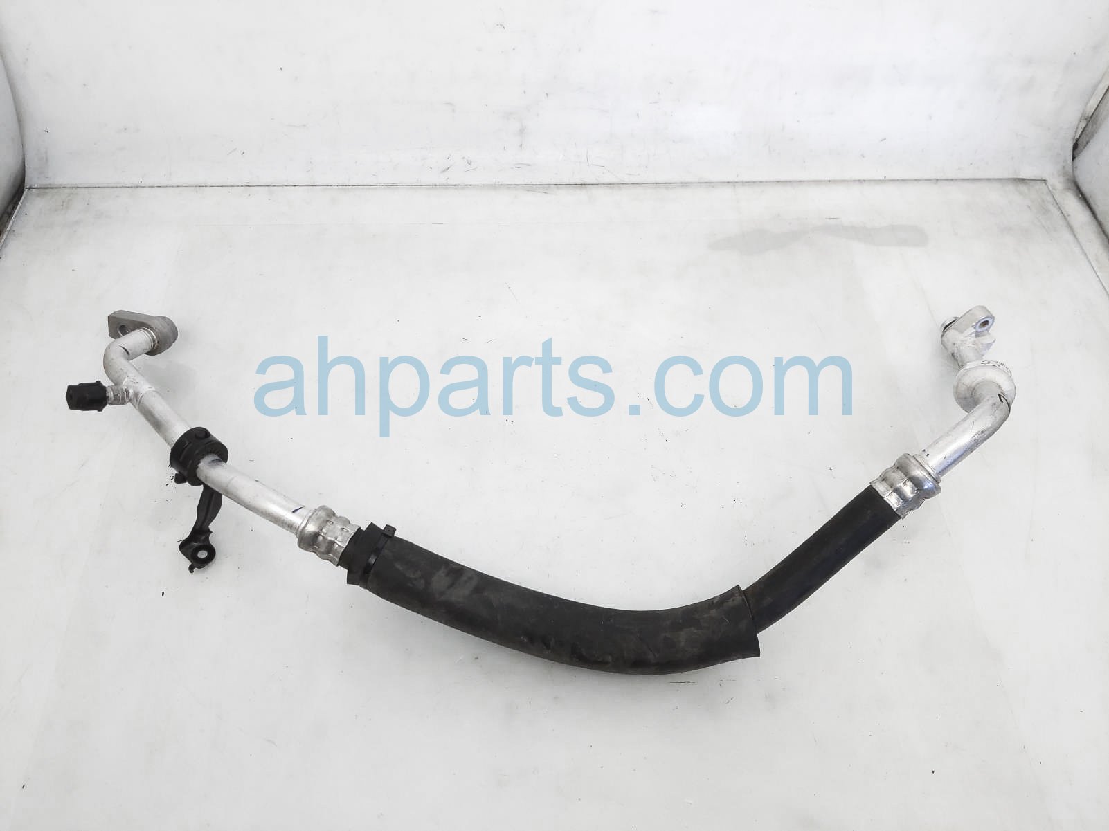 $30 Ford A/C SUCTION HOSE - 1.5L $30 Ford A/C SUCTION HOSE - 1.5L