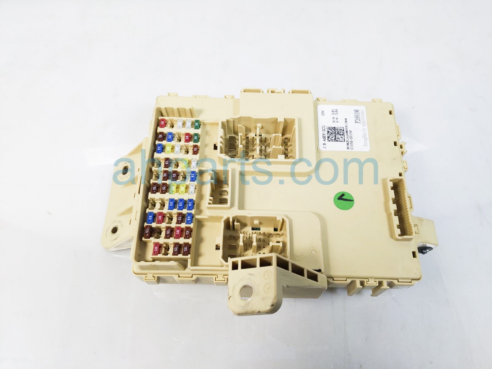 $145 Kia RH JUNCTION FUSE BOX ASSY $145 Kia RH JUNCTION FUSE BOX ASSY