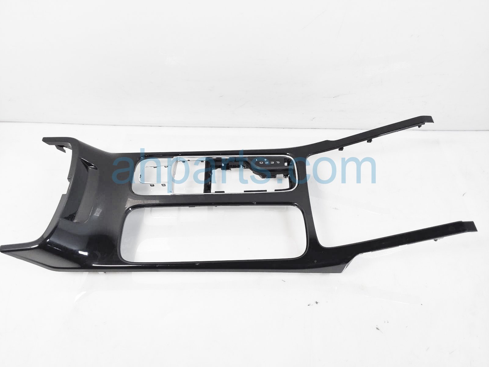 $40 Kia CENTER CONSOLE UPPER TRIM PANEL $40 Kia CENTER CONSOLE UPPER TRIM PANEL