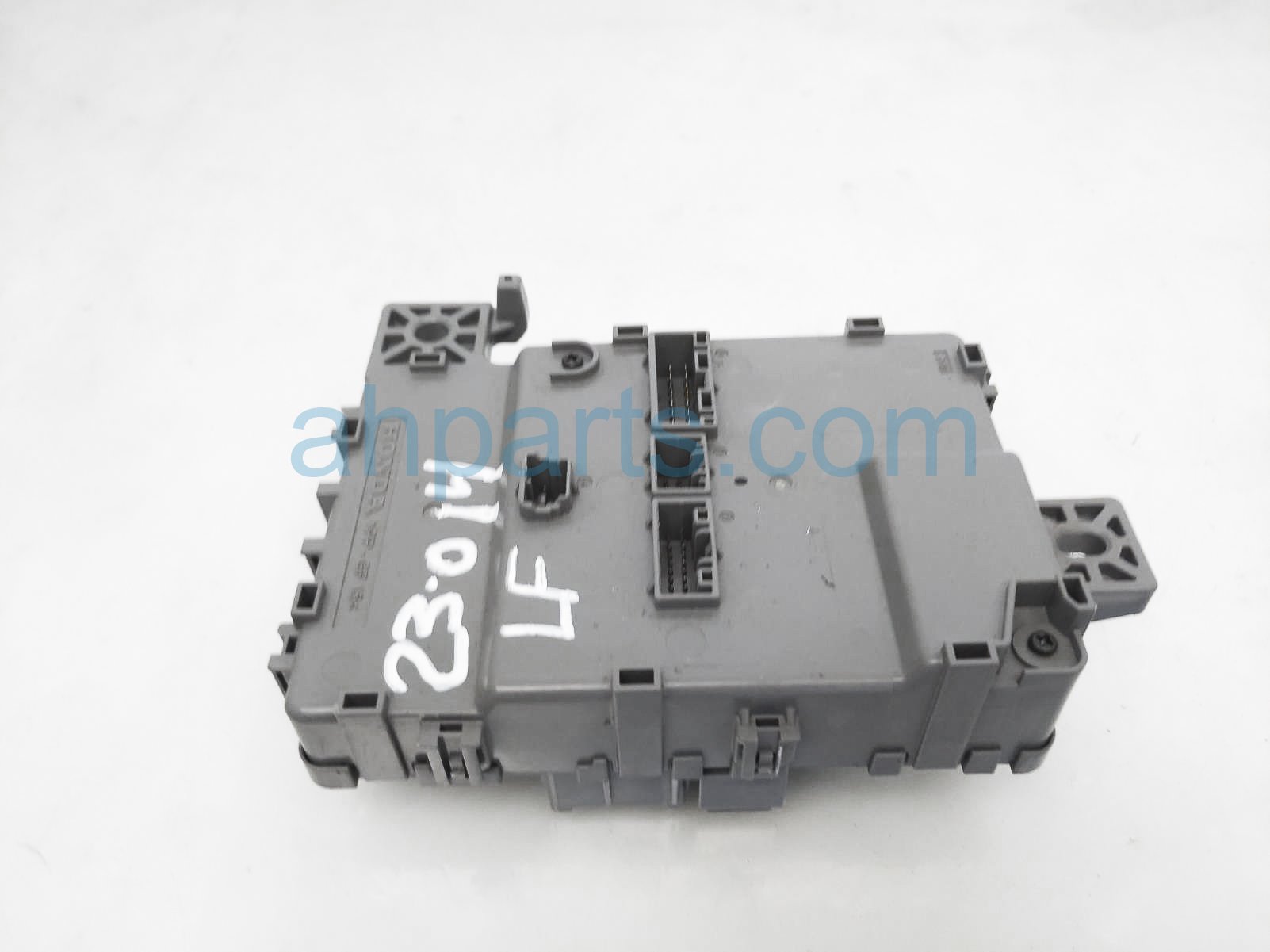 $80 Honda CABIN FUSE BOX ASSY - ELITE $80 Honda CABIN FUSE BOX ASSY - ELITE