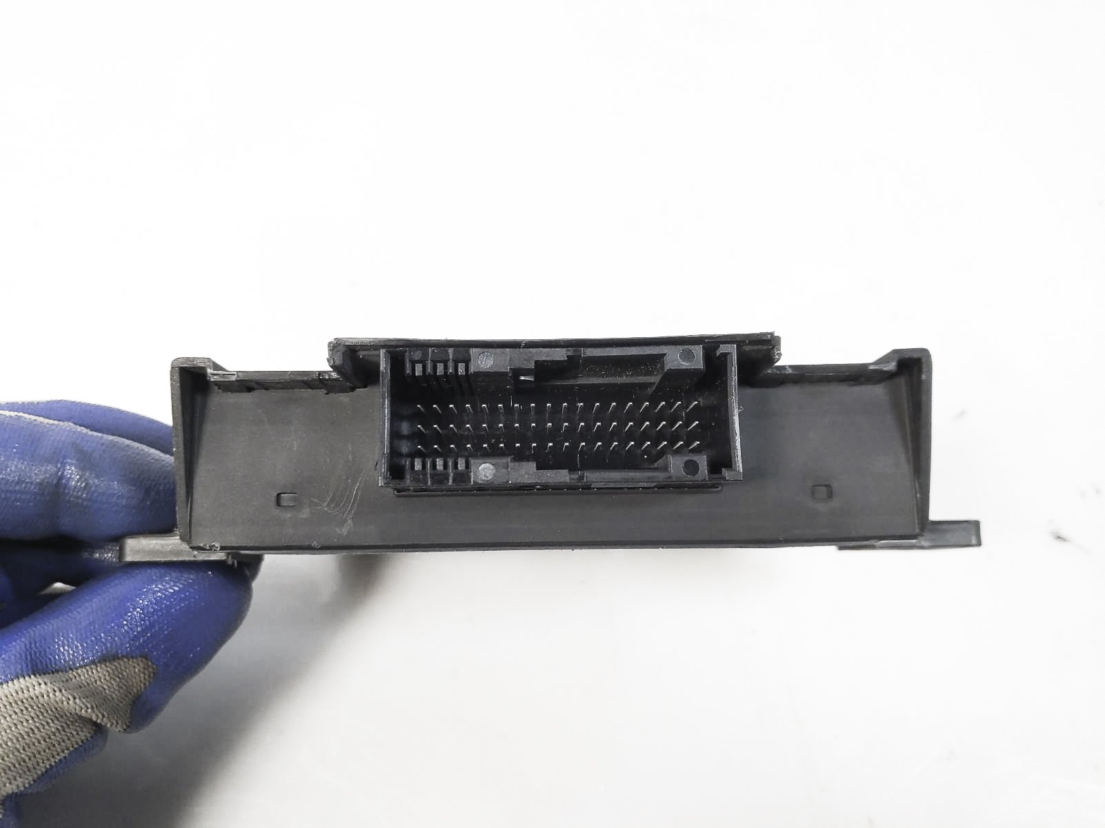 2017-2018 Audi A4 Gateway Control Module Unit 4M1-907-468-A