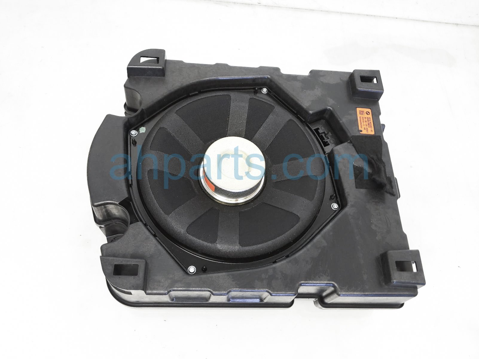 $125 Toyota LH SUBWOOFER SPEAKER ASSY $125 Toyota LH SUBWOOFER SPEAKER ASSY