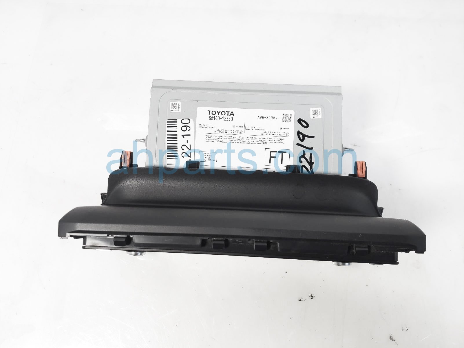 $199 Toyota RADIO & SCREEN DISPLAY ASSEMBLY $199 Toyota RADIO & SCREEN DISPLAY ASSEMBLY