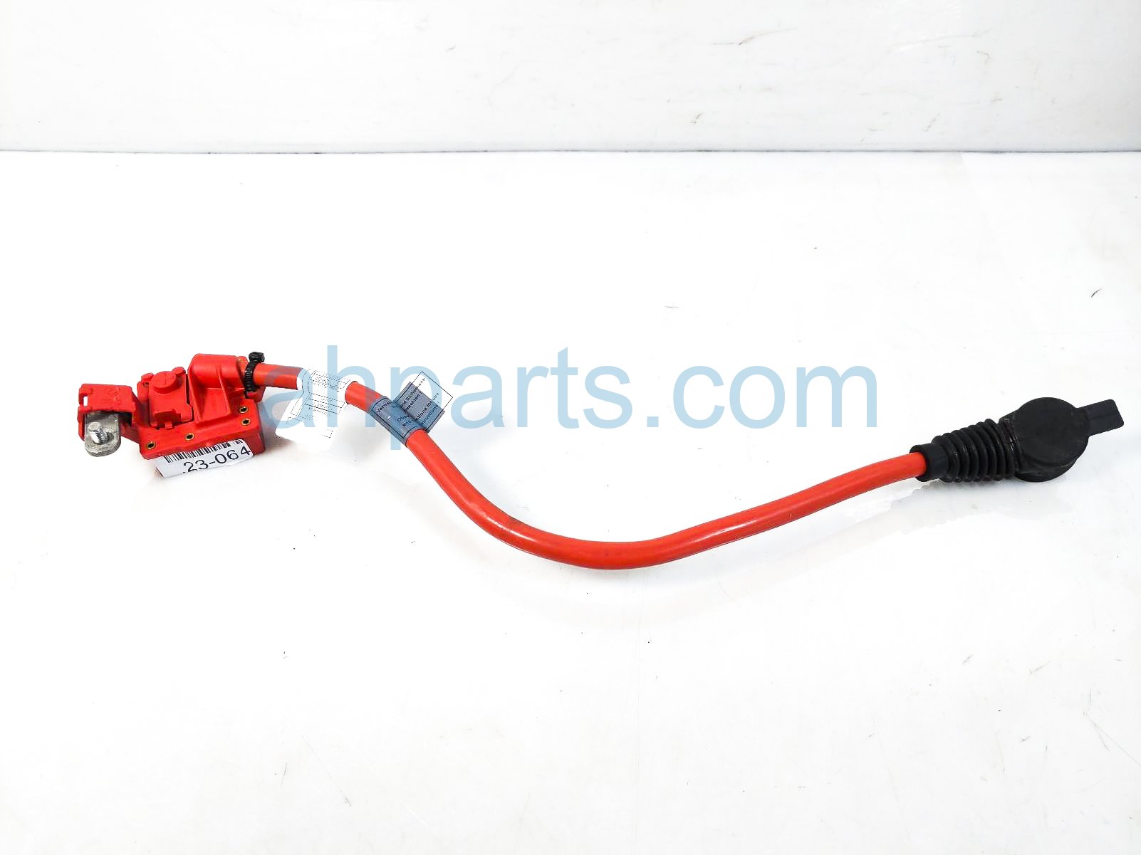 $60 BMW REAR POSITIVE BATTERY CABLE WIRE $60 BMW REAR POSITIVE BATTERY CABLE WIRE