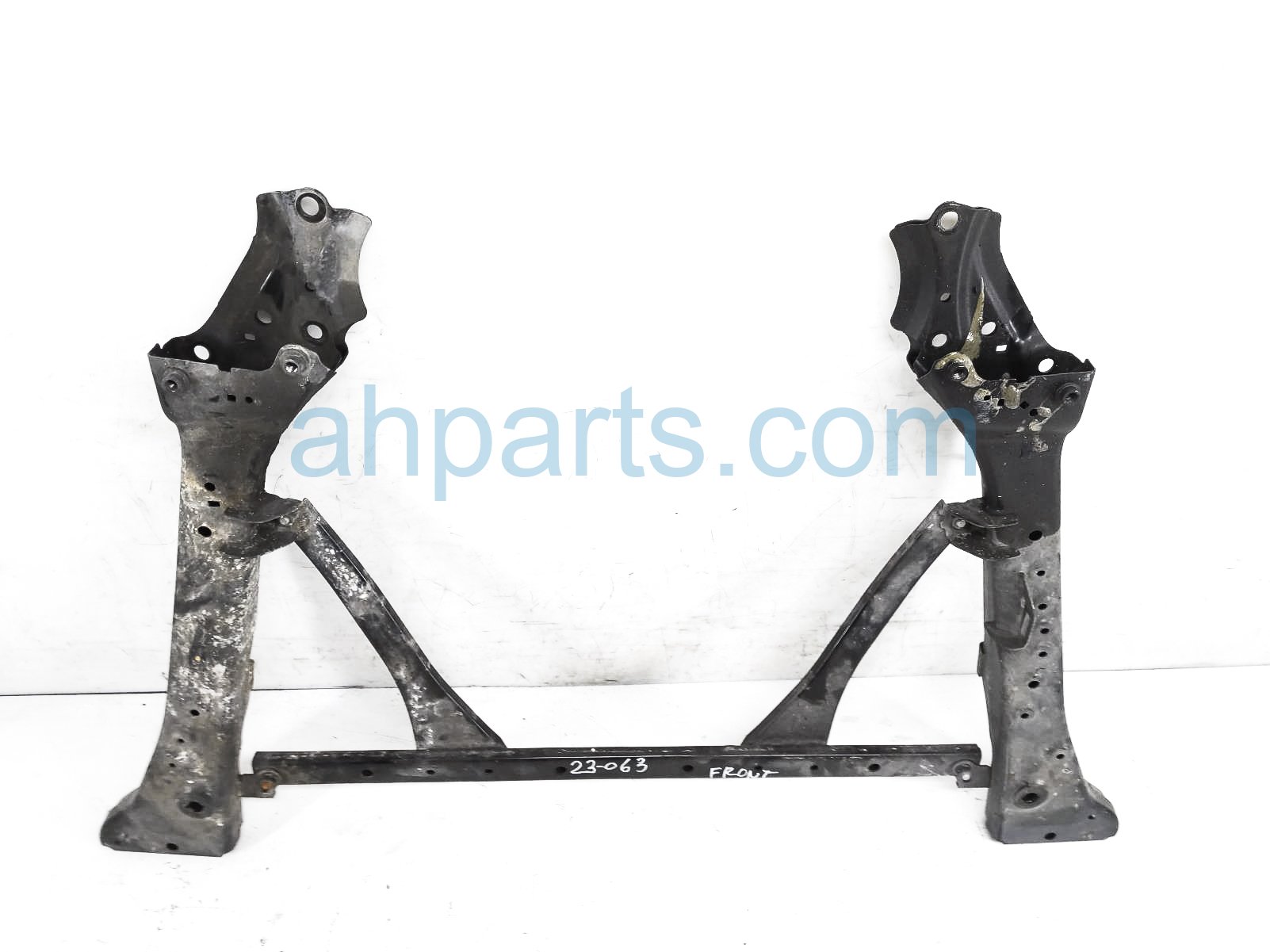 $275 Honda FRONT SUB FRAME / CRADLE - NOTES $275 Honda FRONT SUB FRAME / CRADLE - NOTES