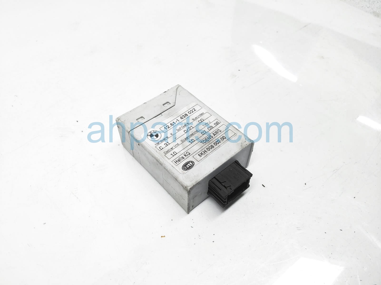 $19 BMW OIL LEVEL CONTROL UNIT $19 BMW OIL LEVEL CONTROL UNIT