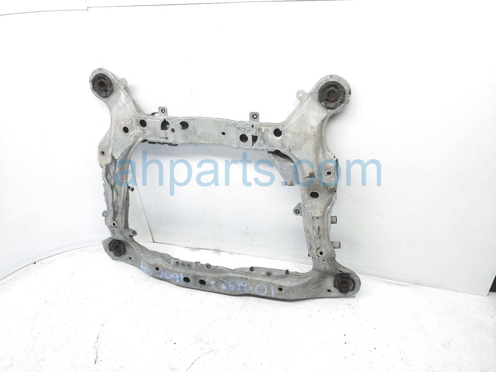 $230 Volvo FRONT SUB FRAME / ENGINE CRADLE** $230 Volvo FRONT SUB FRAME / ENGINE CRADLE**