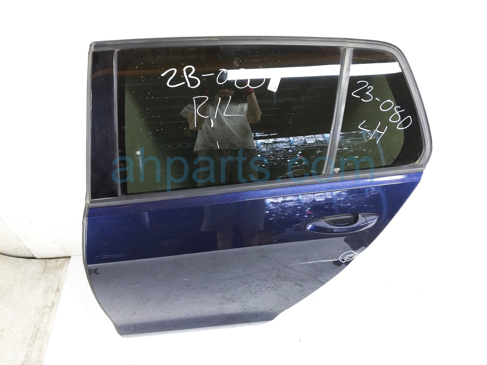 $375 Volkswagen RR/LH DOOR - BLUE - NO INSIDE TRIM* $375 Volkswagen RR/LH DOOR - BLUE - NO INSIDE TRIM*