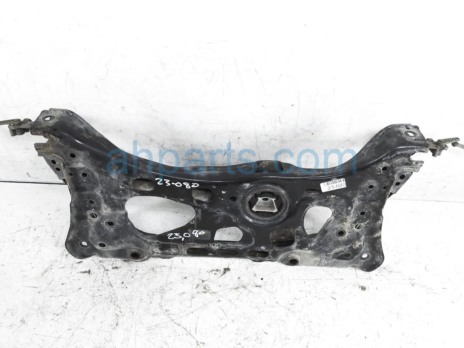 $200 Volkswagen FRONT SUB FRAME / CRADLE $200 Volkswagen FRONT SUB FRAME / CRADLE