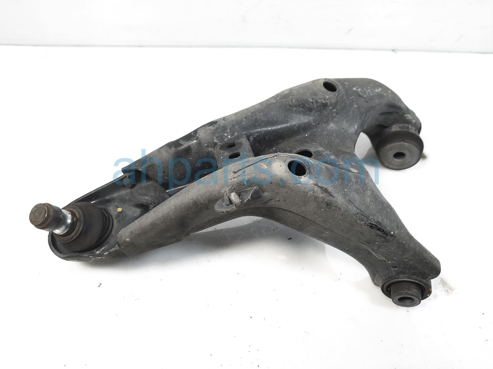 $40 Subaru RR/LH UPPER CONTROL ARM $40 Subaru RR/LH UPPER CONTROL ARM