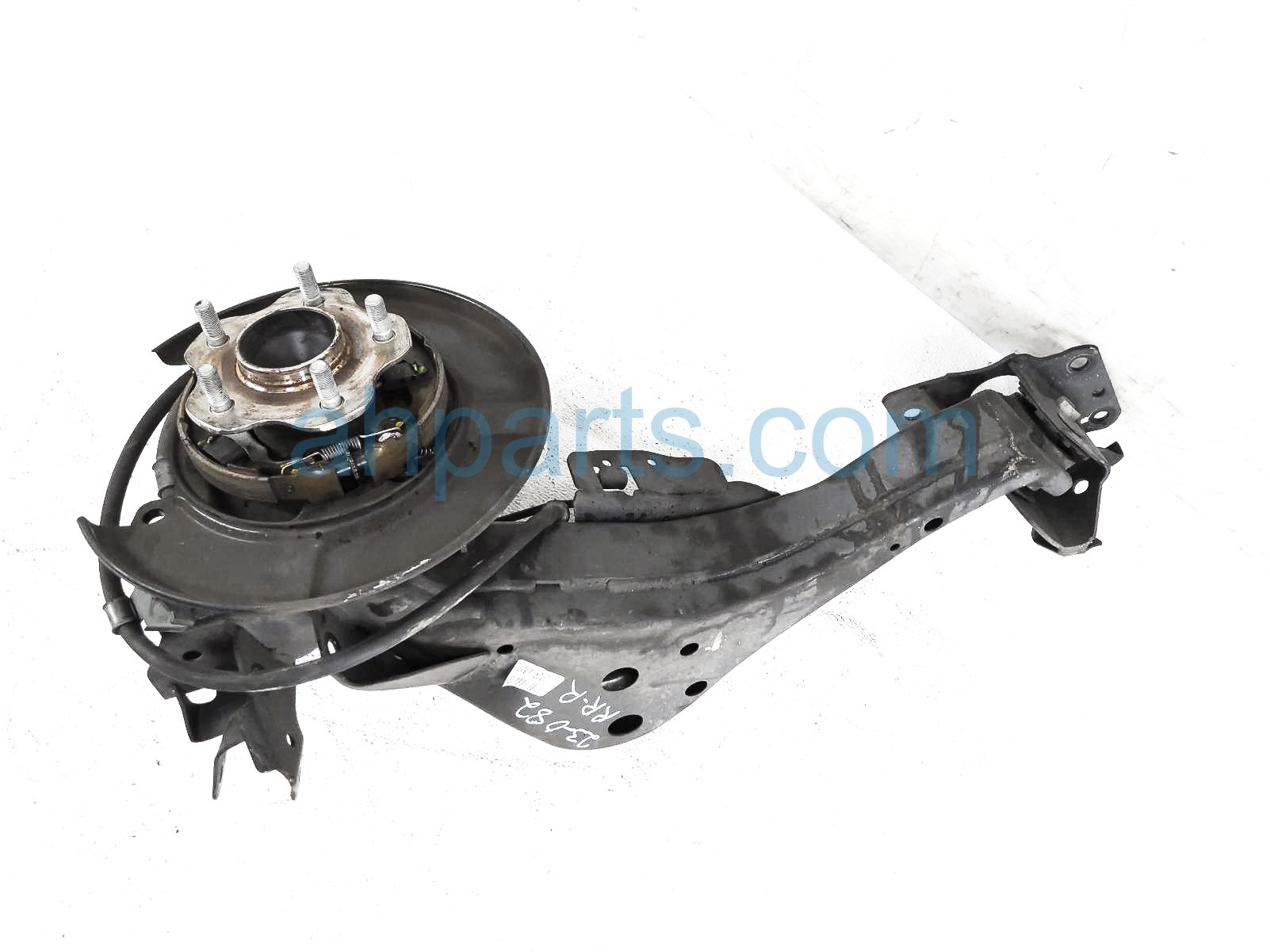 $195 Nissan RR/RH LOWER ARM + KNUCKLE HUB - FWD $195 Nissan RR/RH LOWER ARM + KNUCKLE HUB - FWD