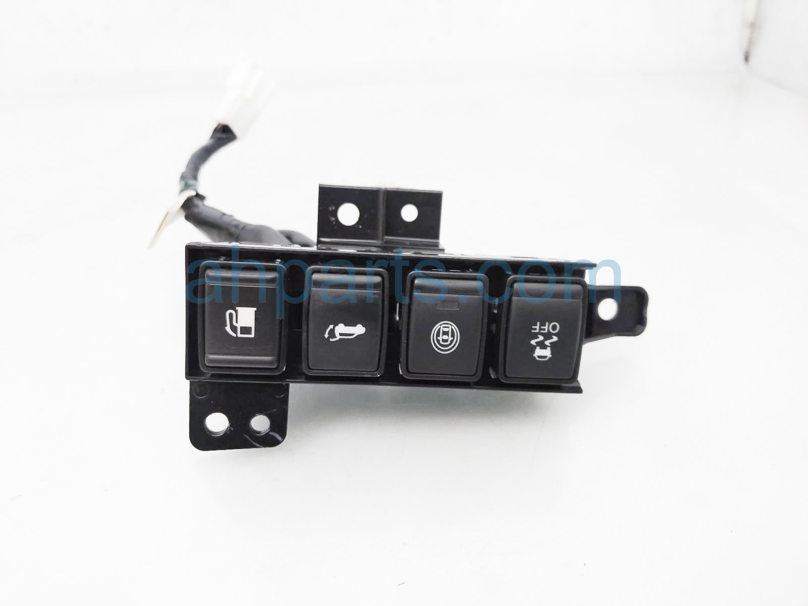 $25 Nissan VDC/WARNING SAFETY SWITCH ASSY $25 Nissan VDC/WARNING SAFETY SWITCH ASSY