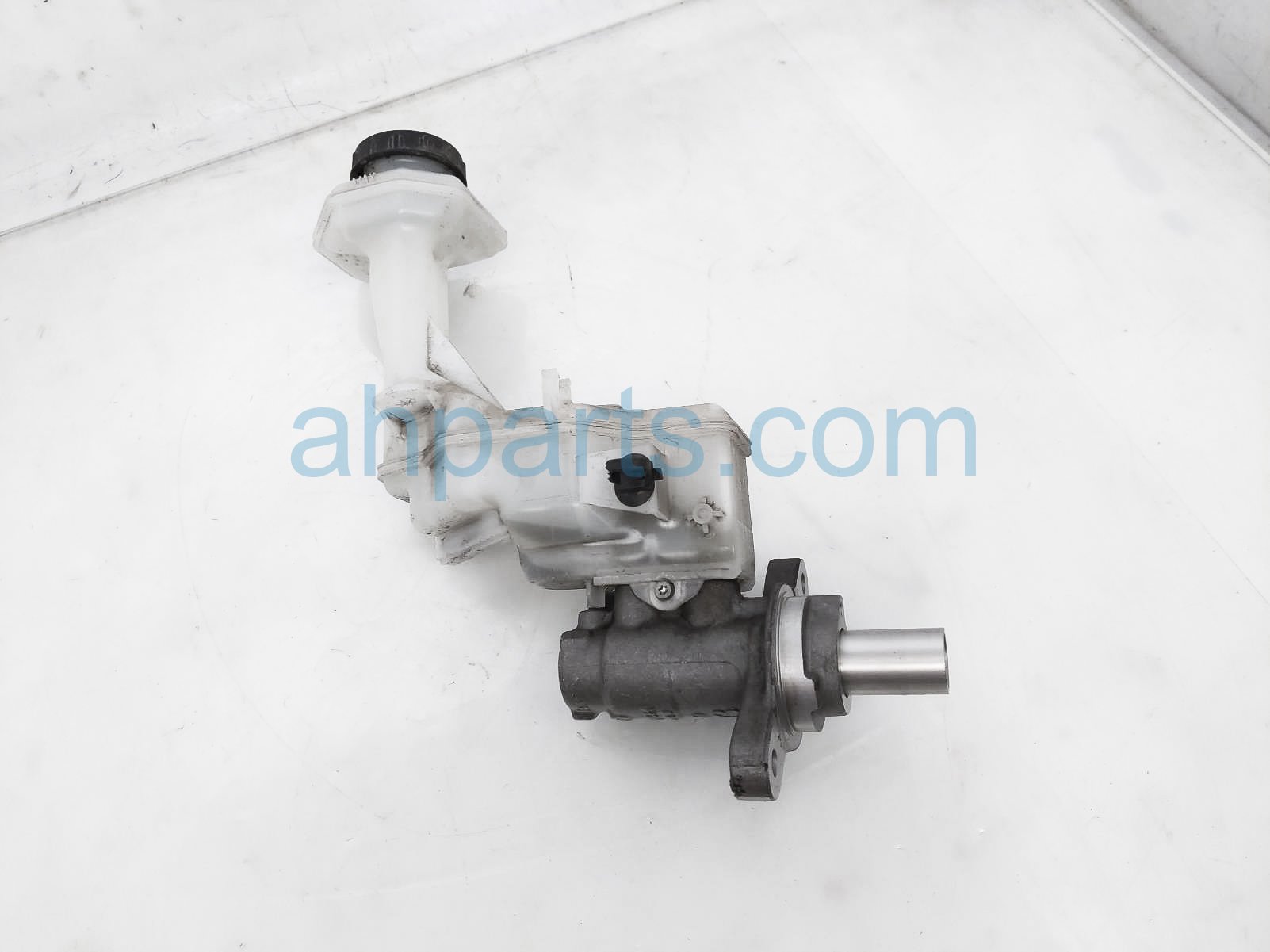 $45 Nissan BRAKE MASTER CYLINDER $45 Nissan BRAKE MASTER CYLINDER