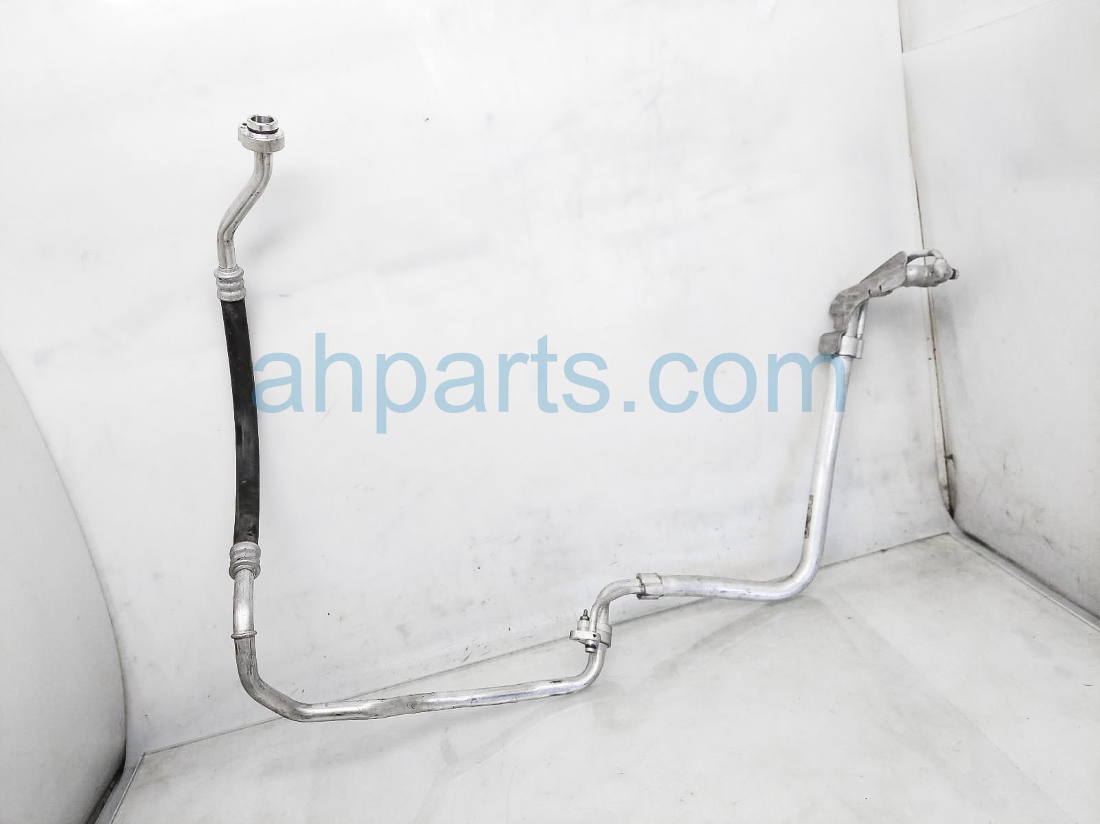 $65 Volkswagen A/C SUCTION HOSE - 2.0L; $65 Volkswagen A/C SUCTION HOSE - 2.0L;