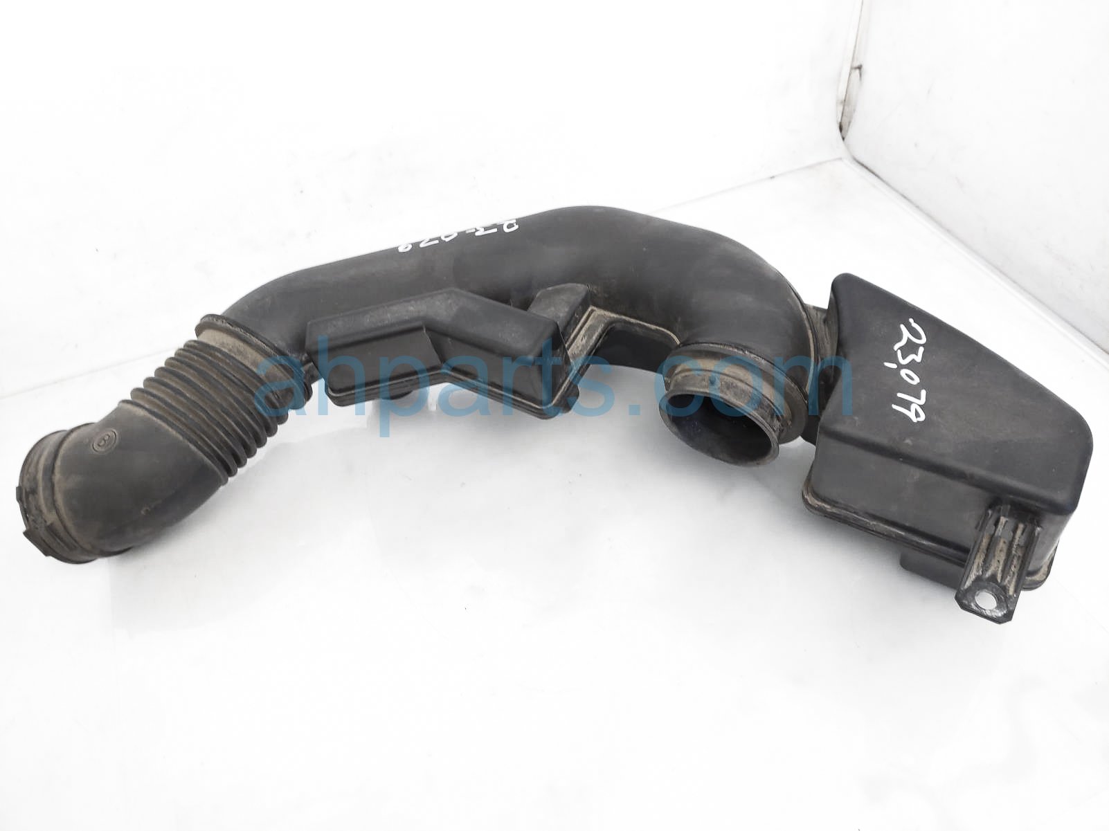 $35 Subaru AIR INTAKE INLET TUBE $35 Subaru AIR INTAKE INLET TUBE